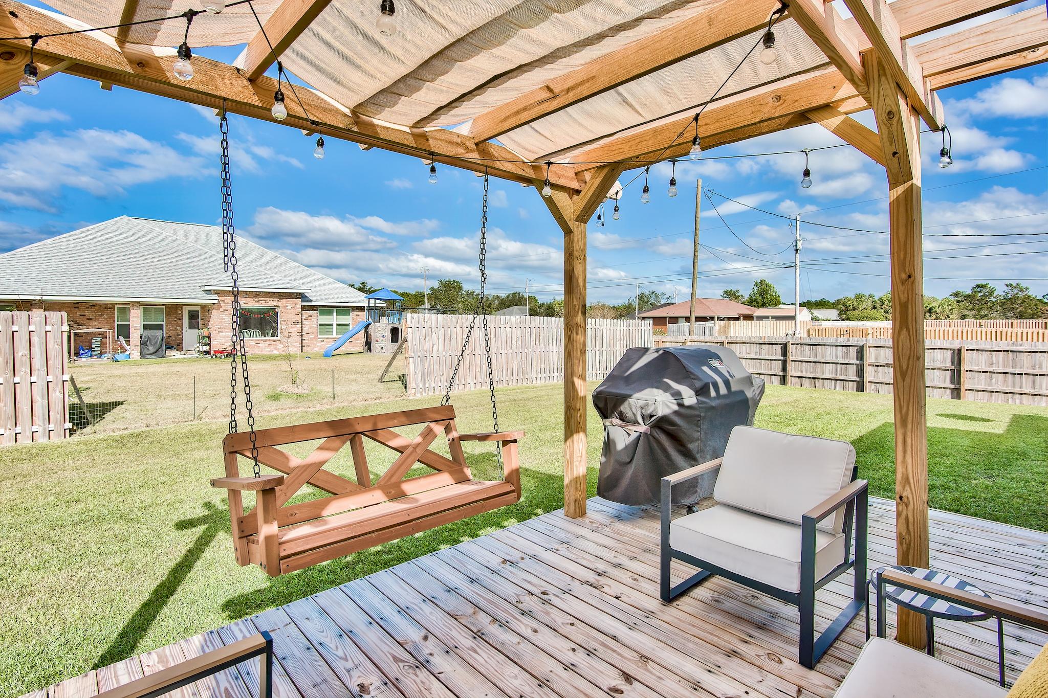 SANTA ROSA SHORES - Residential