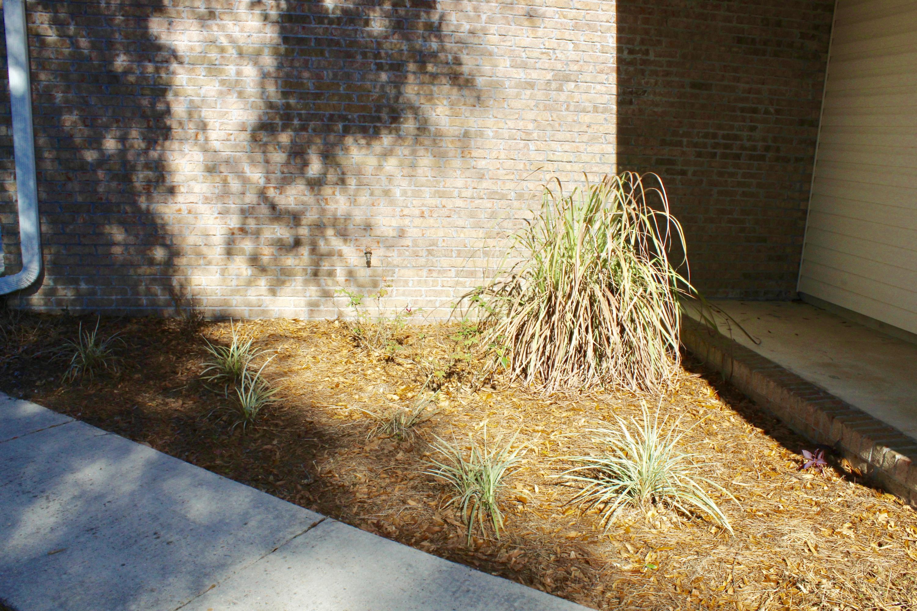 GOLDEN OAKS - Residential