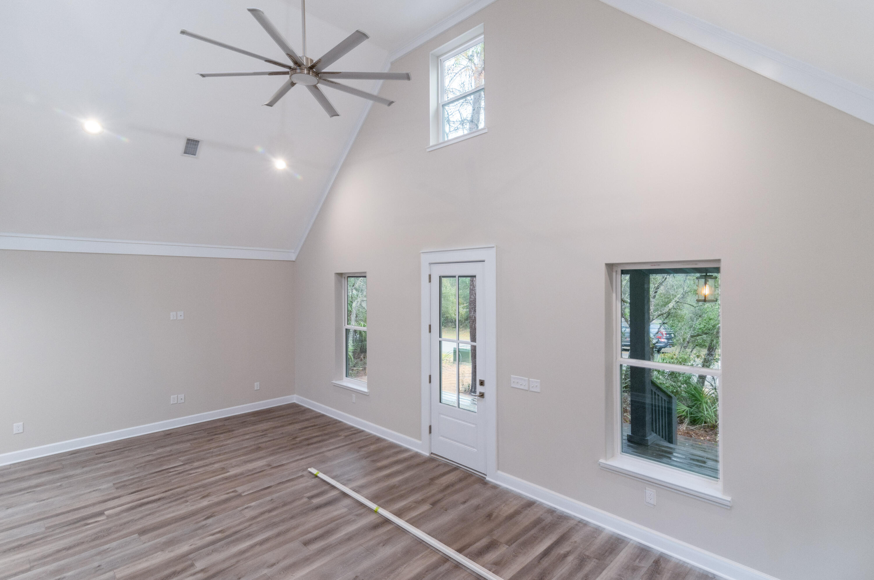 LOT 12 BLK 37 MAGNOLIA BEACH S/D - Residential