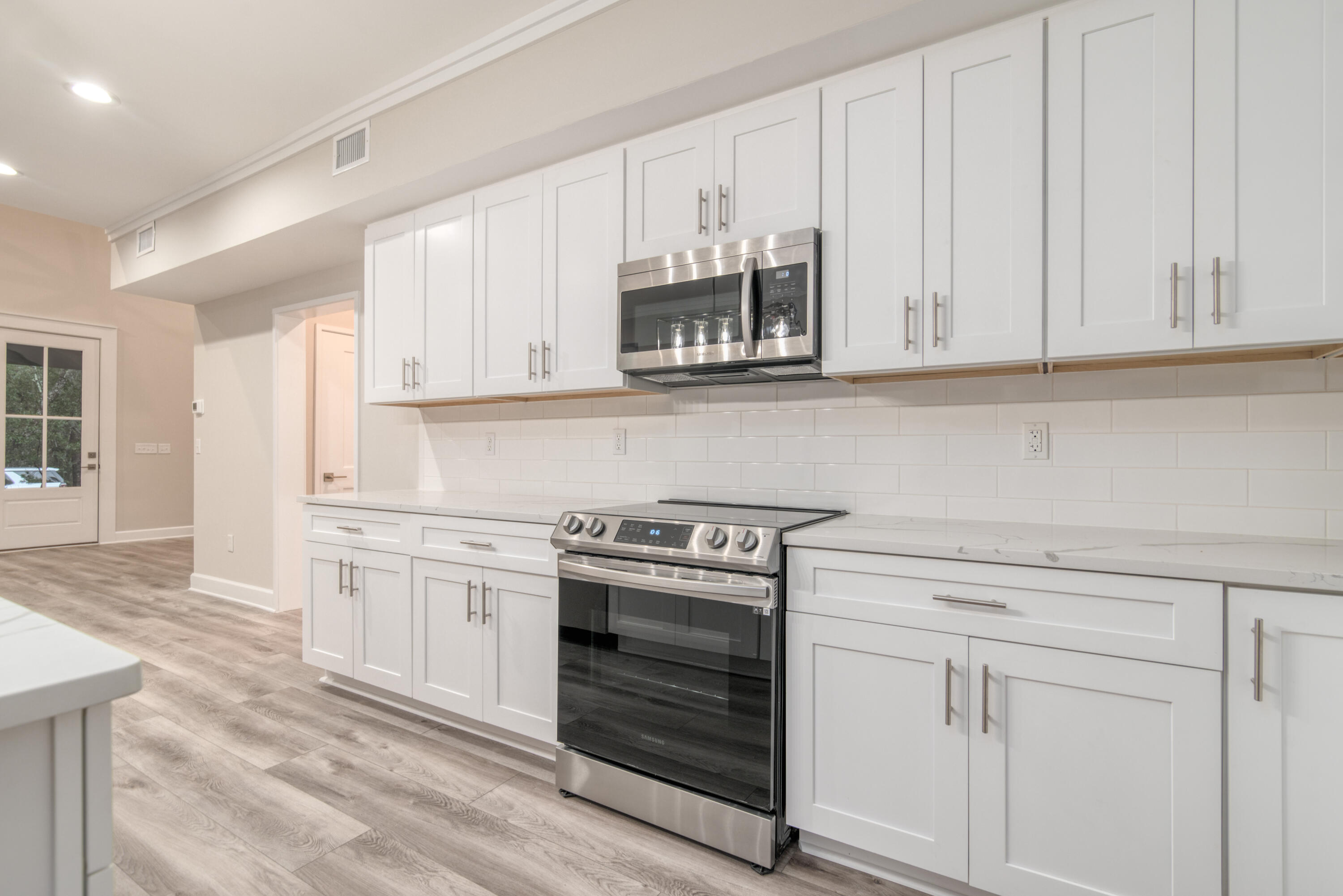 LOT 12 BLK 37 MAGNOLIA BEACH S/D - Residential