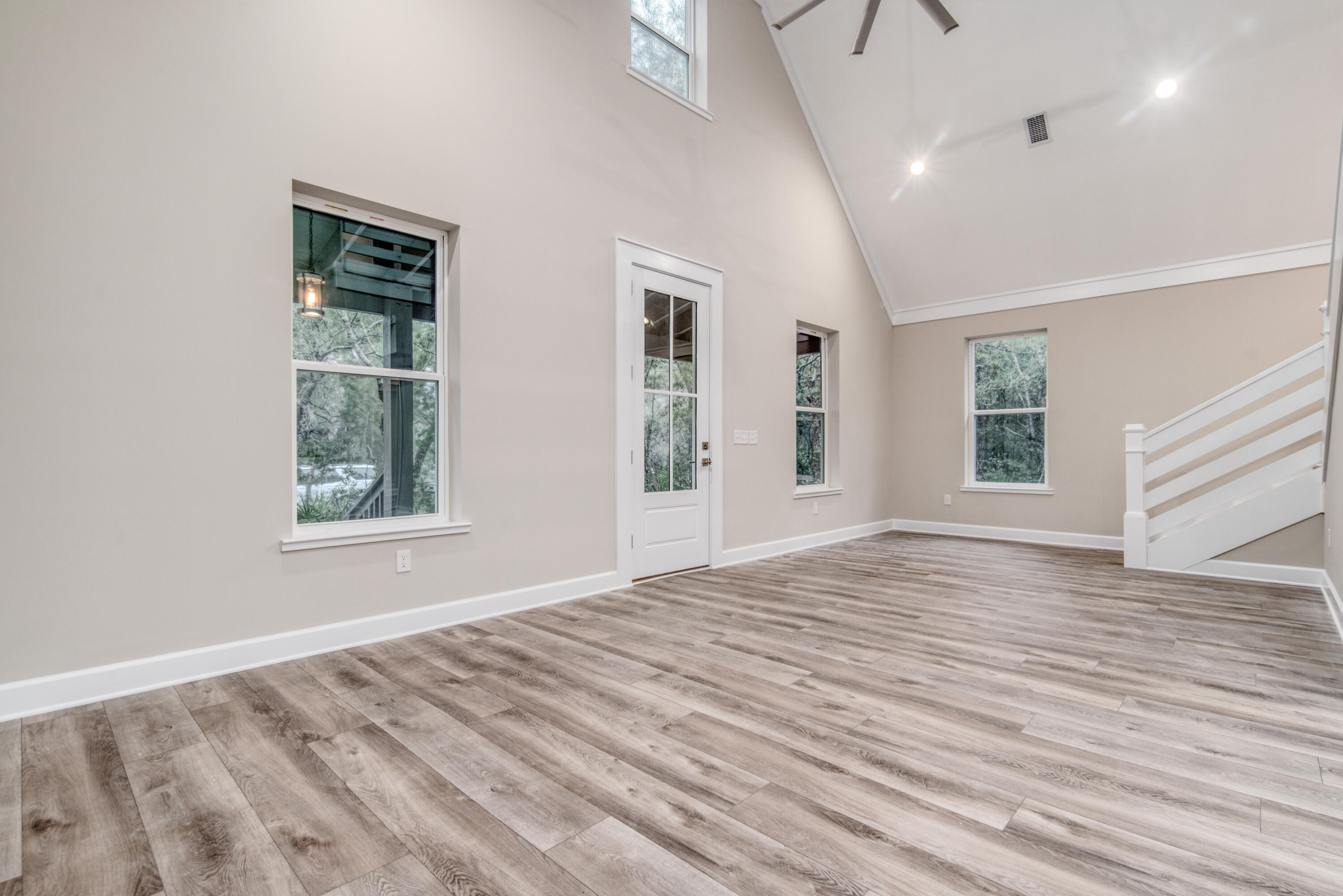 LOT 12 BLK 37 MAGNOLIA BEACH S/D - Residential