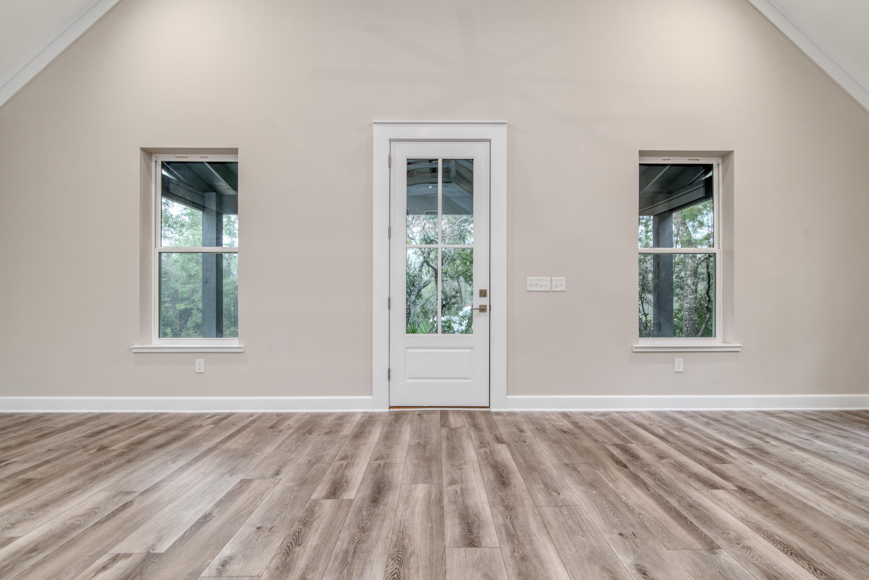 LOT 12 BLK 37 MAGNOLIA BEACH S/D - Residential