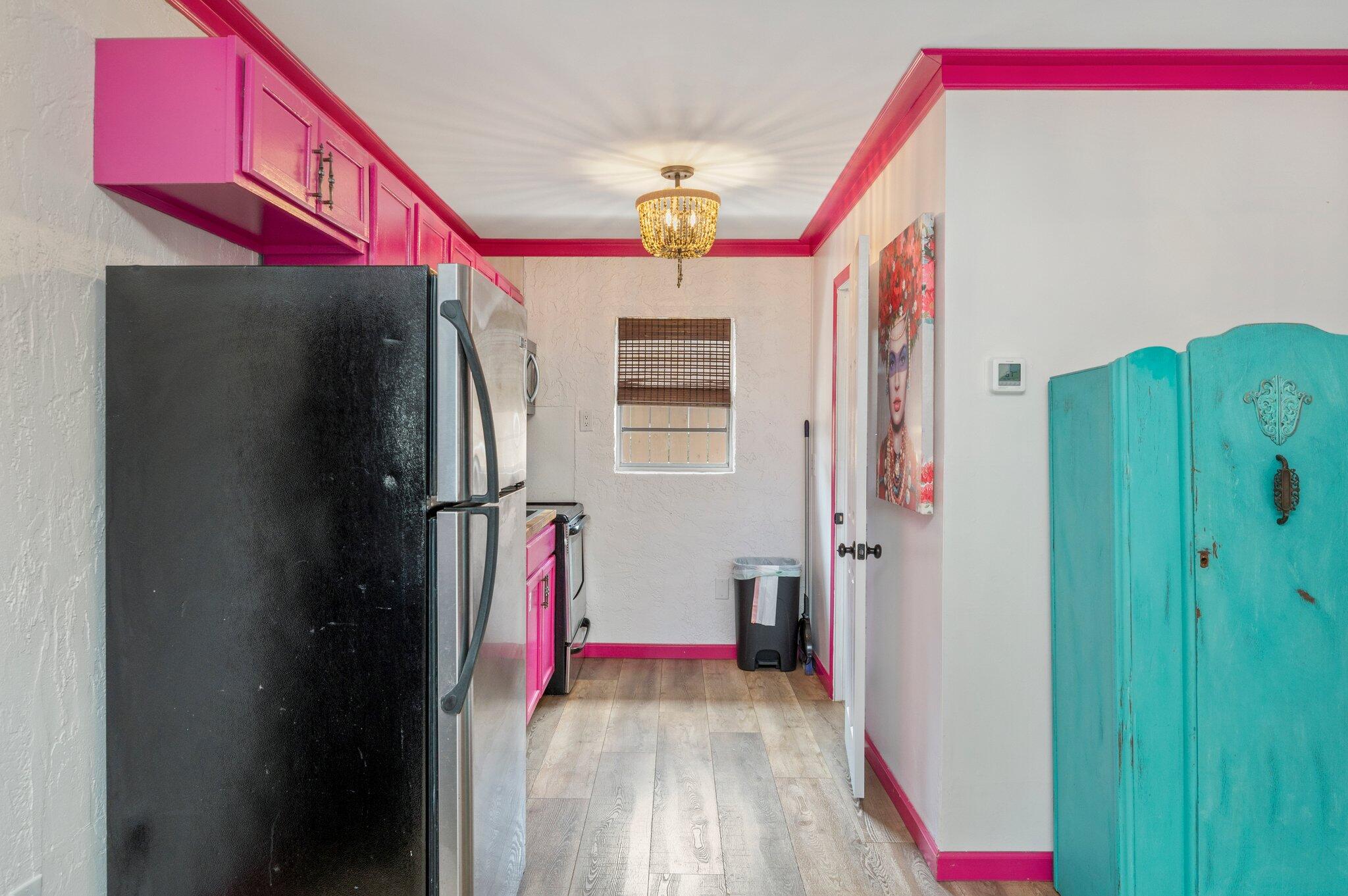 HUTCHISONS 1ST ADDN - Residential