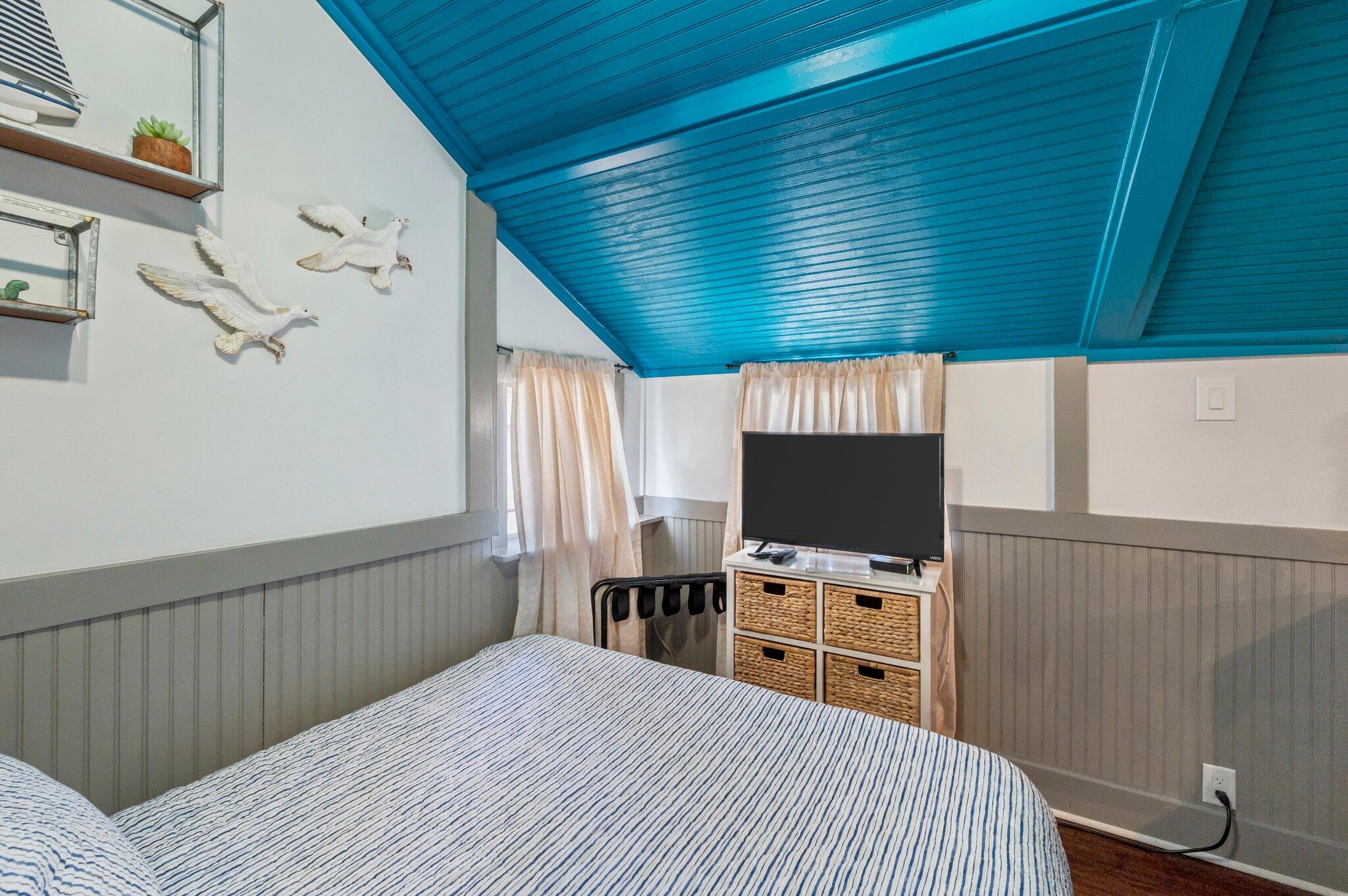 HUTCHISONS 1ST ADDN - Residential