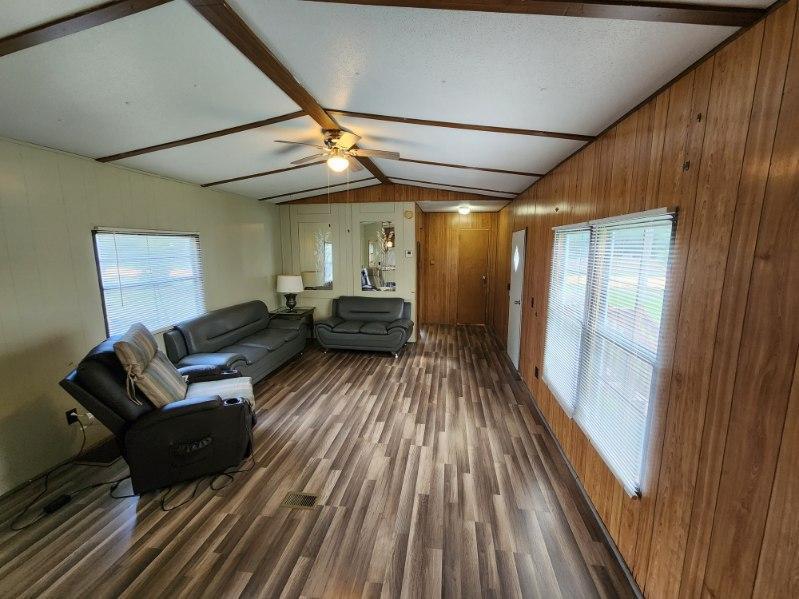 OAKWOOD HILLS - Residential