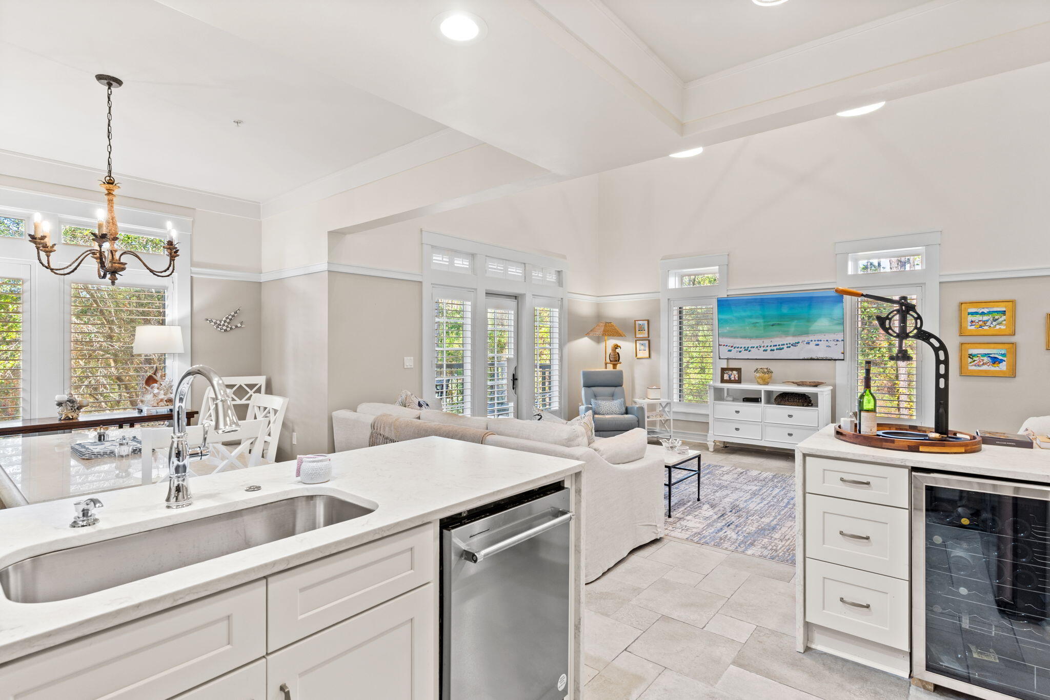 WILD HERON LAKESIDE LODGE - Residential