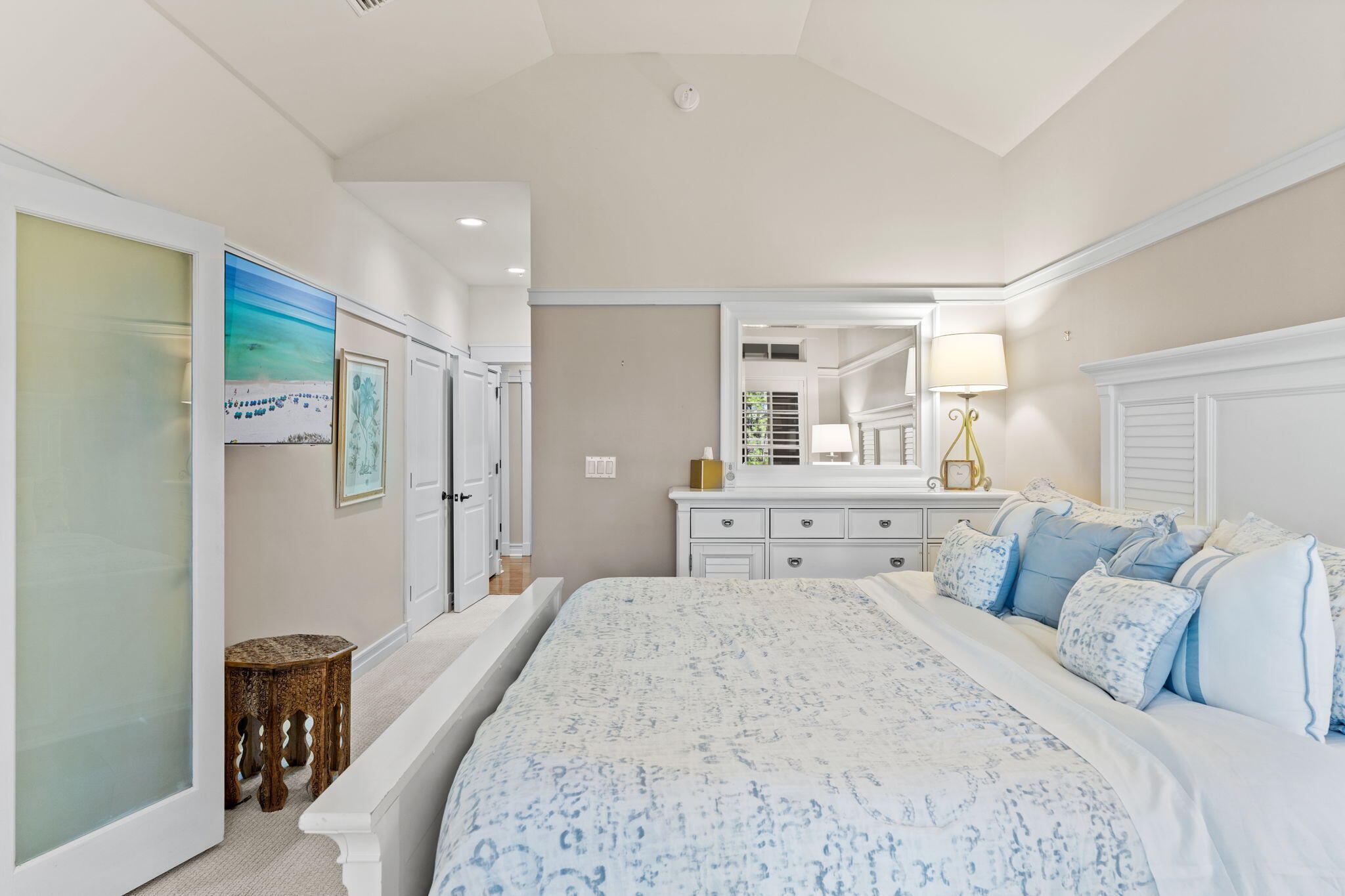 WILD HERON LAKESIDE LODGE - Residential