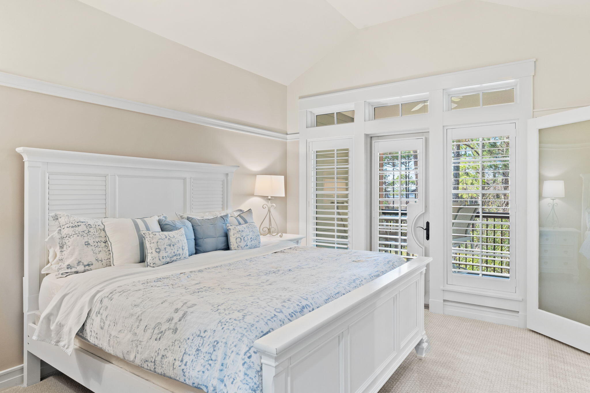 WILD HERON LAKESIDE LODGE - Residential