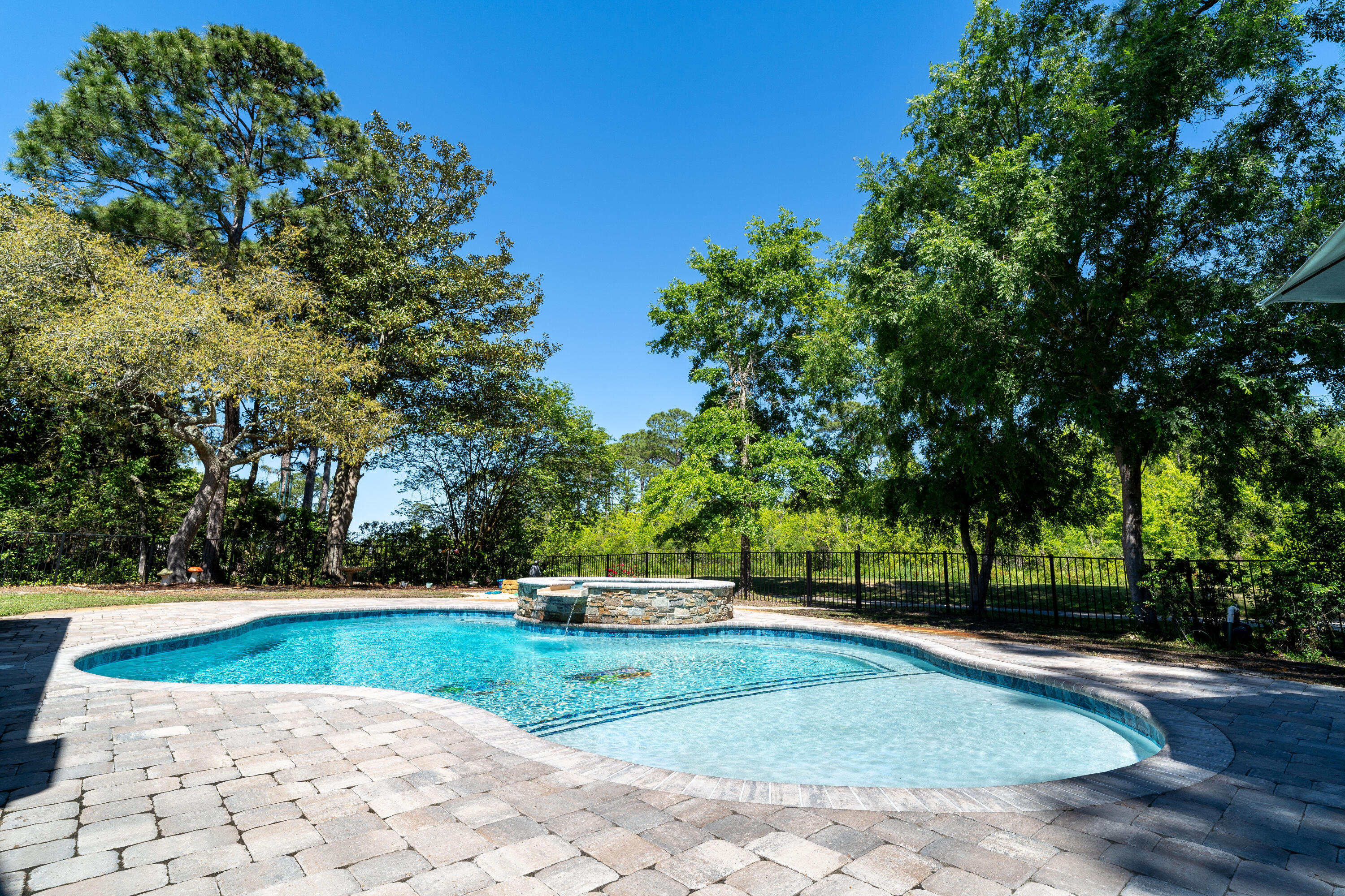 SOUTHWIND PH 2 - Residential