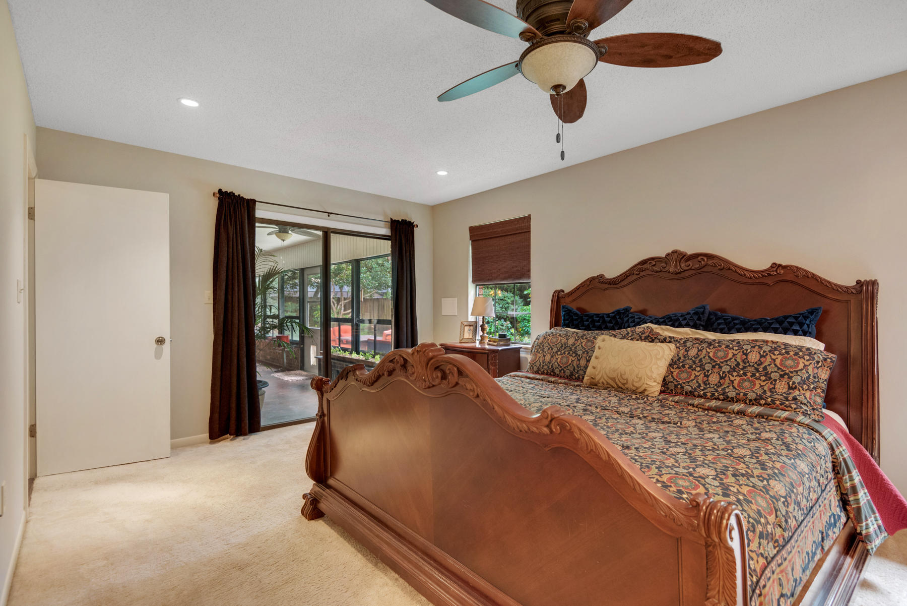 LIDO VILLAGE - Residential