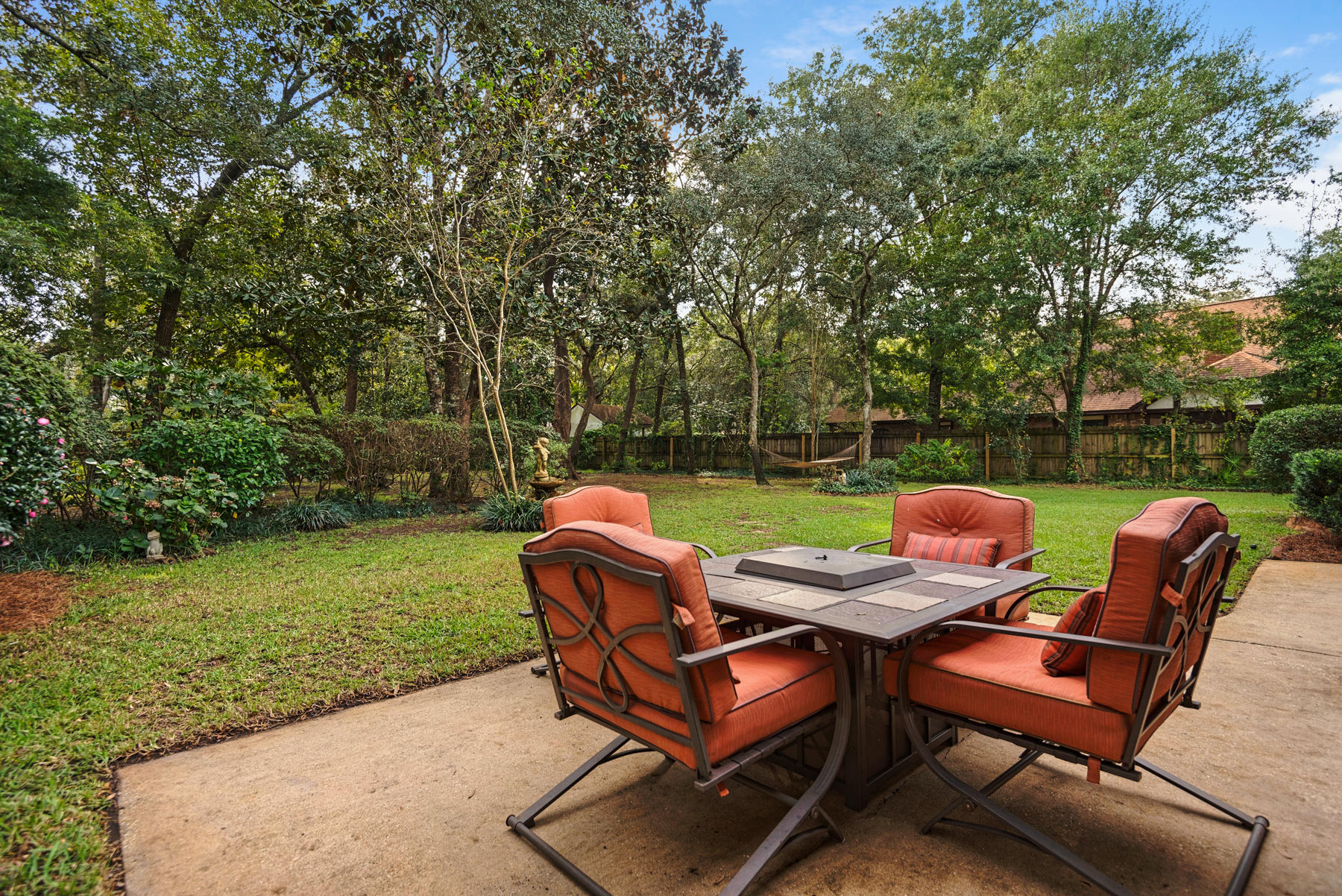 LIDO VILLAGE - Residential