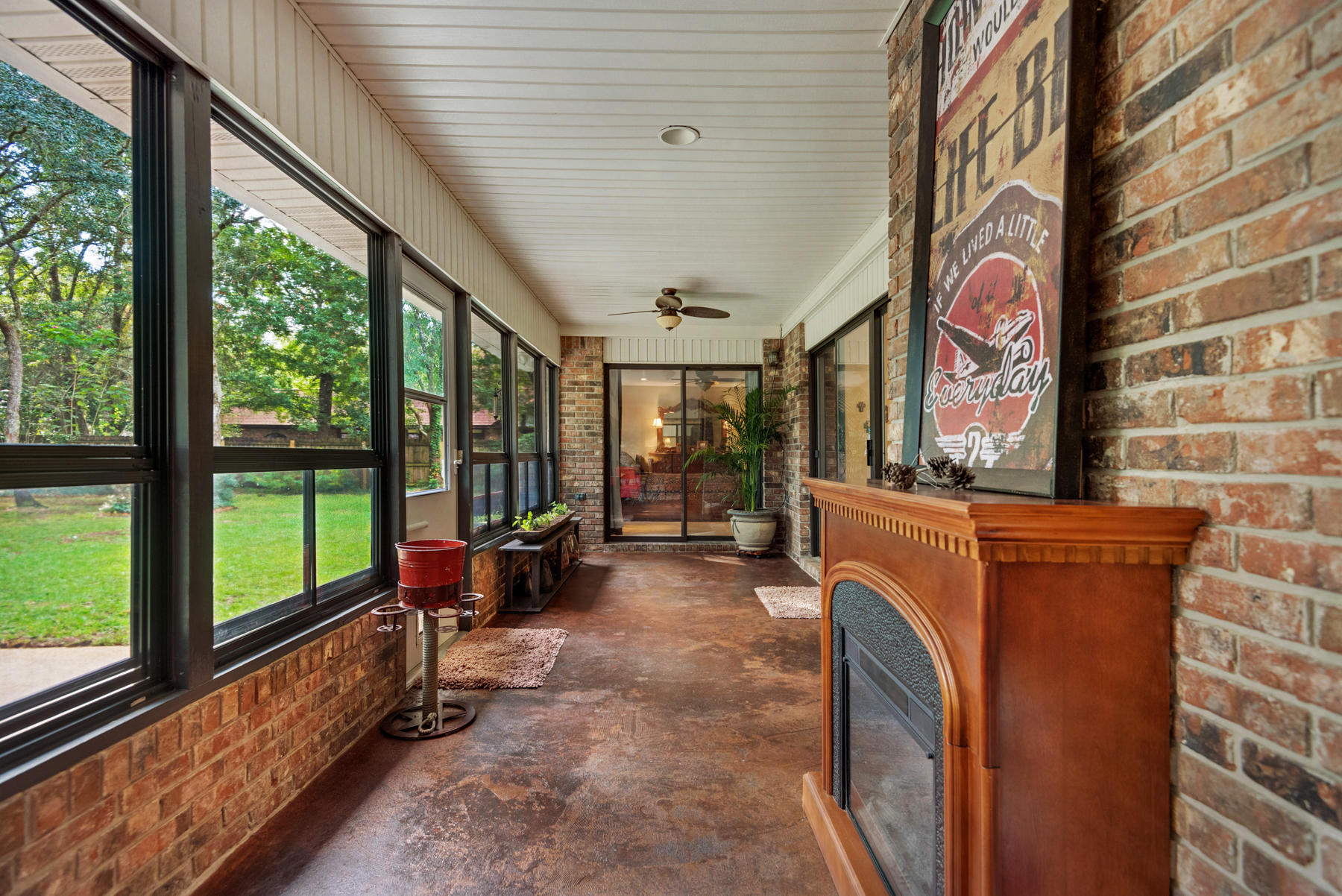 LIDO VILLAGE - Residential