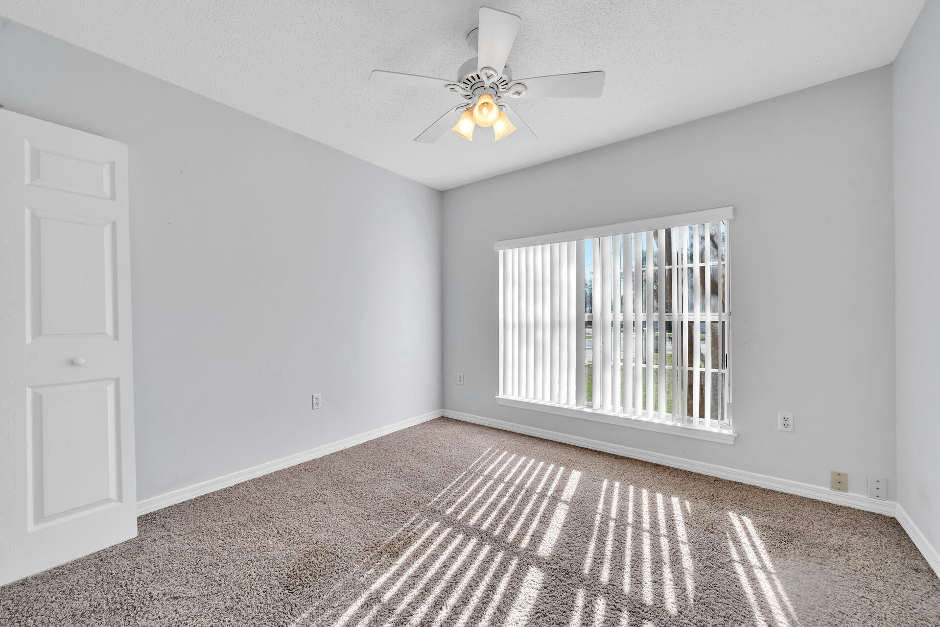 PINNACLE POINT - Residential