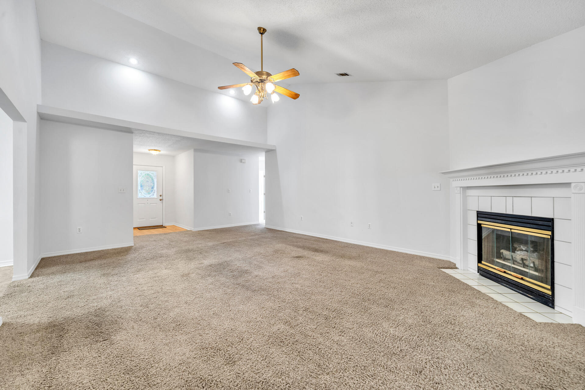 PINNACLE POINT - Residential