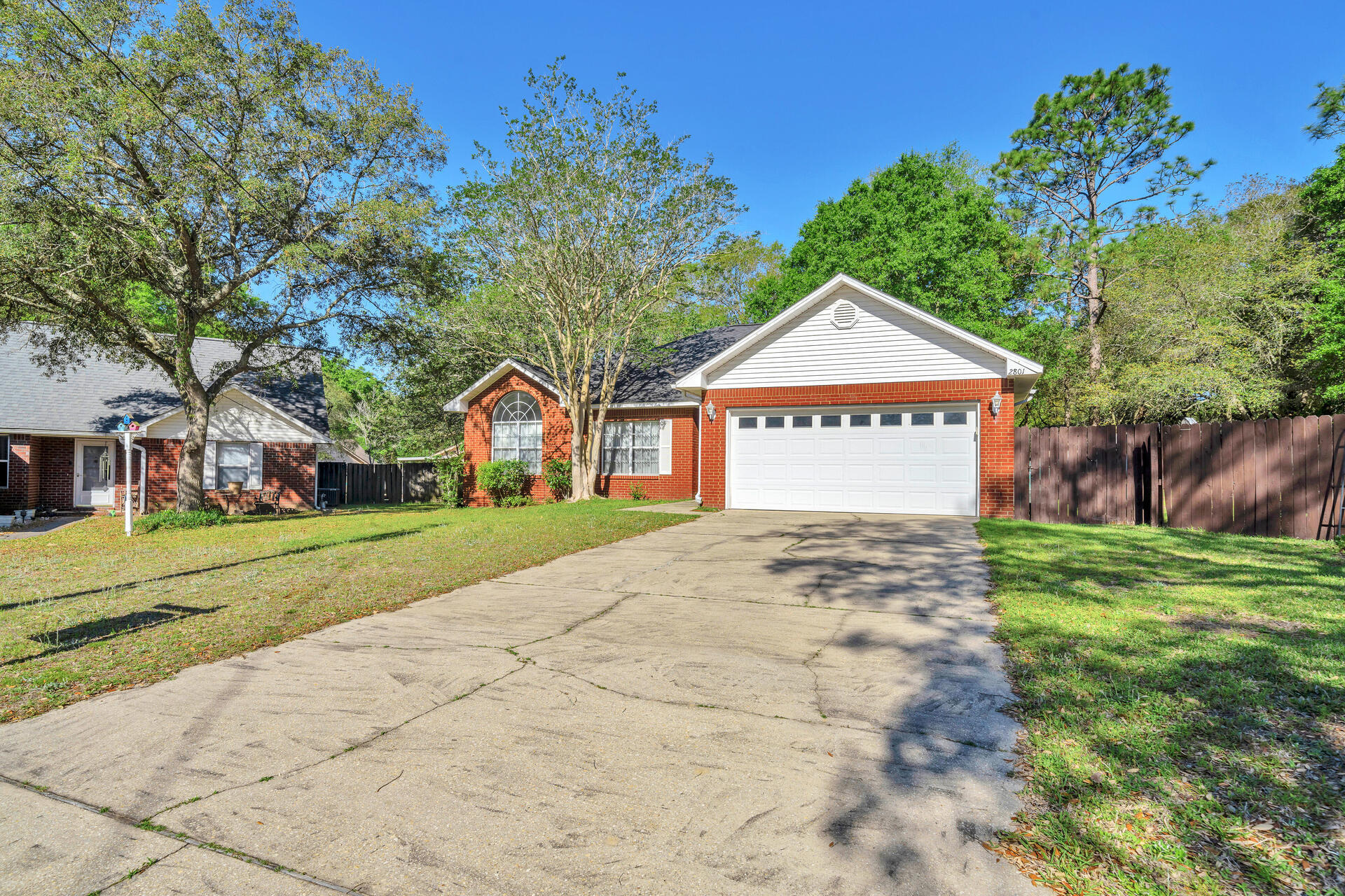 PINNACLE POINT - Residential