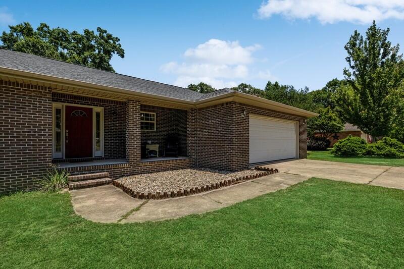 DOGWOOD ESTATES - Residential