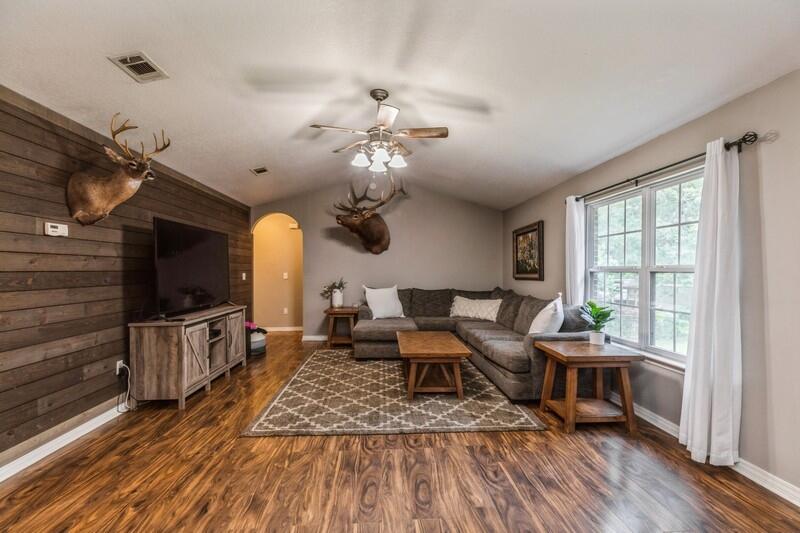 DOGWOOD ESTATES - Residential