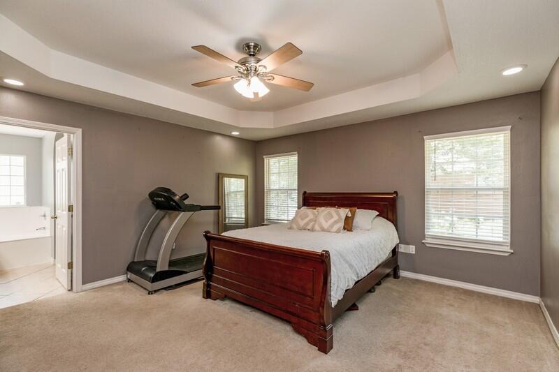 DOGWOOD ESTATES - Residential