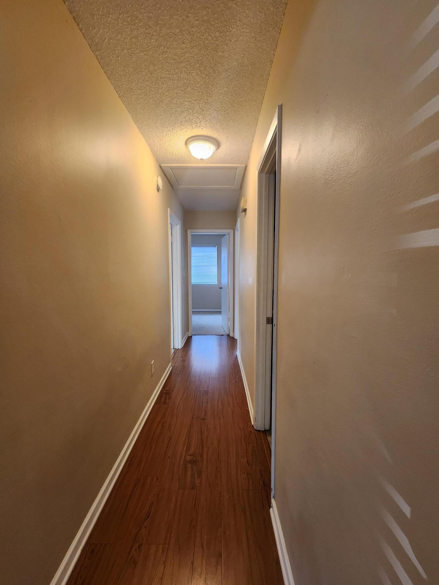 CREEKSIDE 1 - Residential Lease