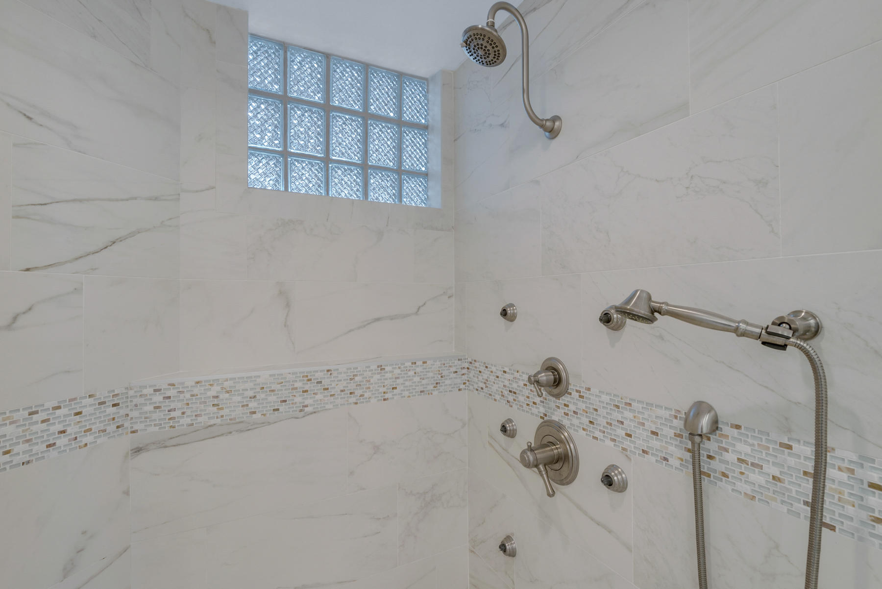 HIDDEN DUNES GRAND VILLAS - Residential