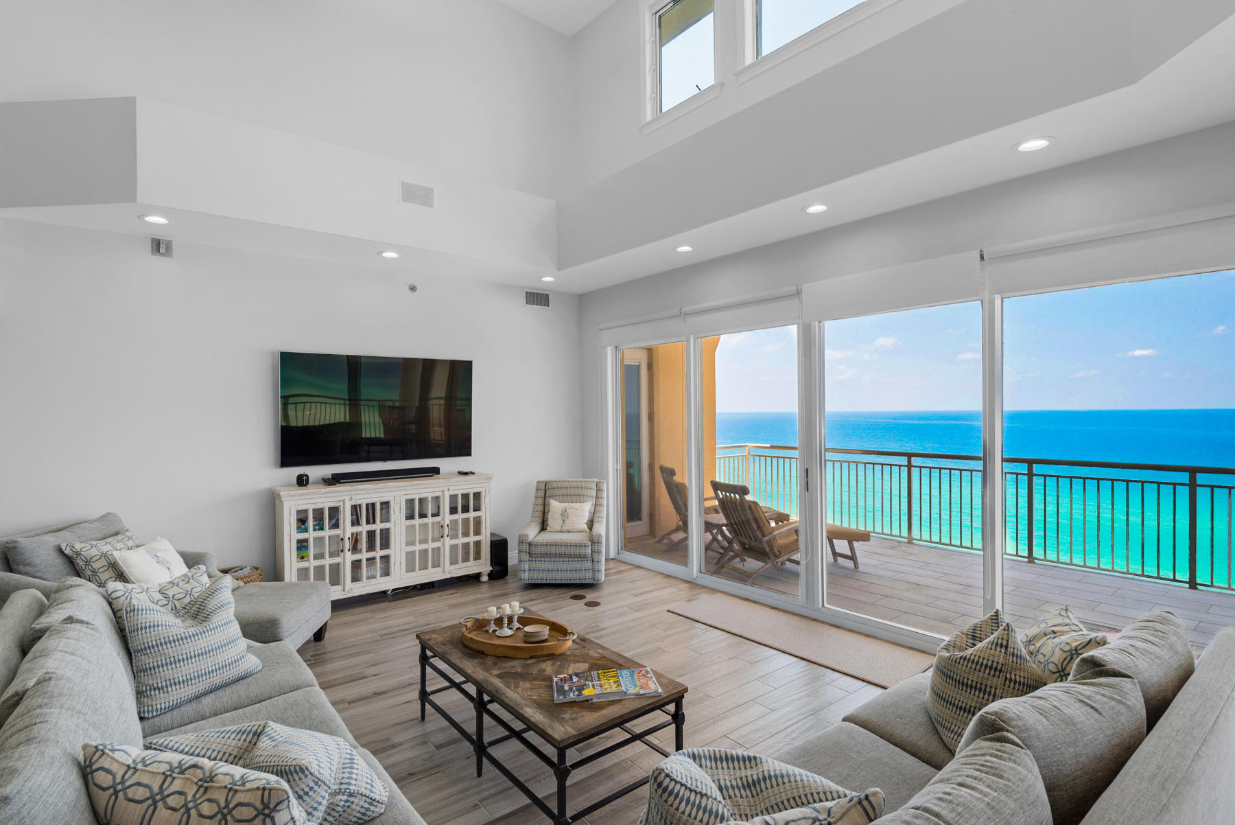 HIDDEN DUNES GRAND VILLAS - Residential