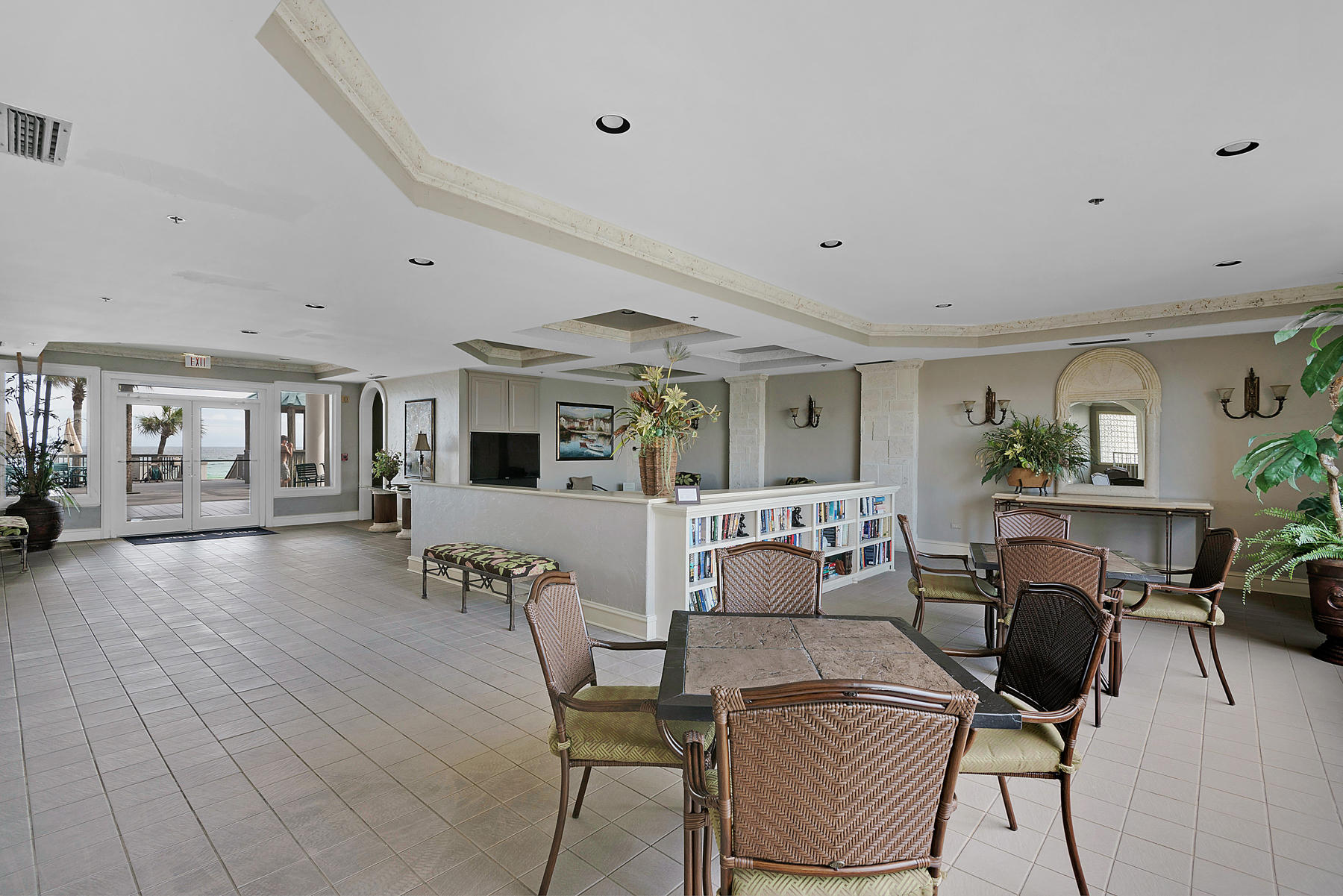 HIDDEN DUNES GRAND VILLAS - Residential