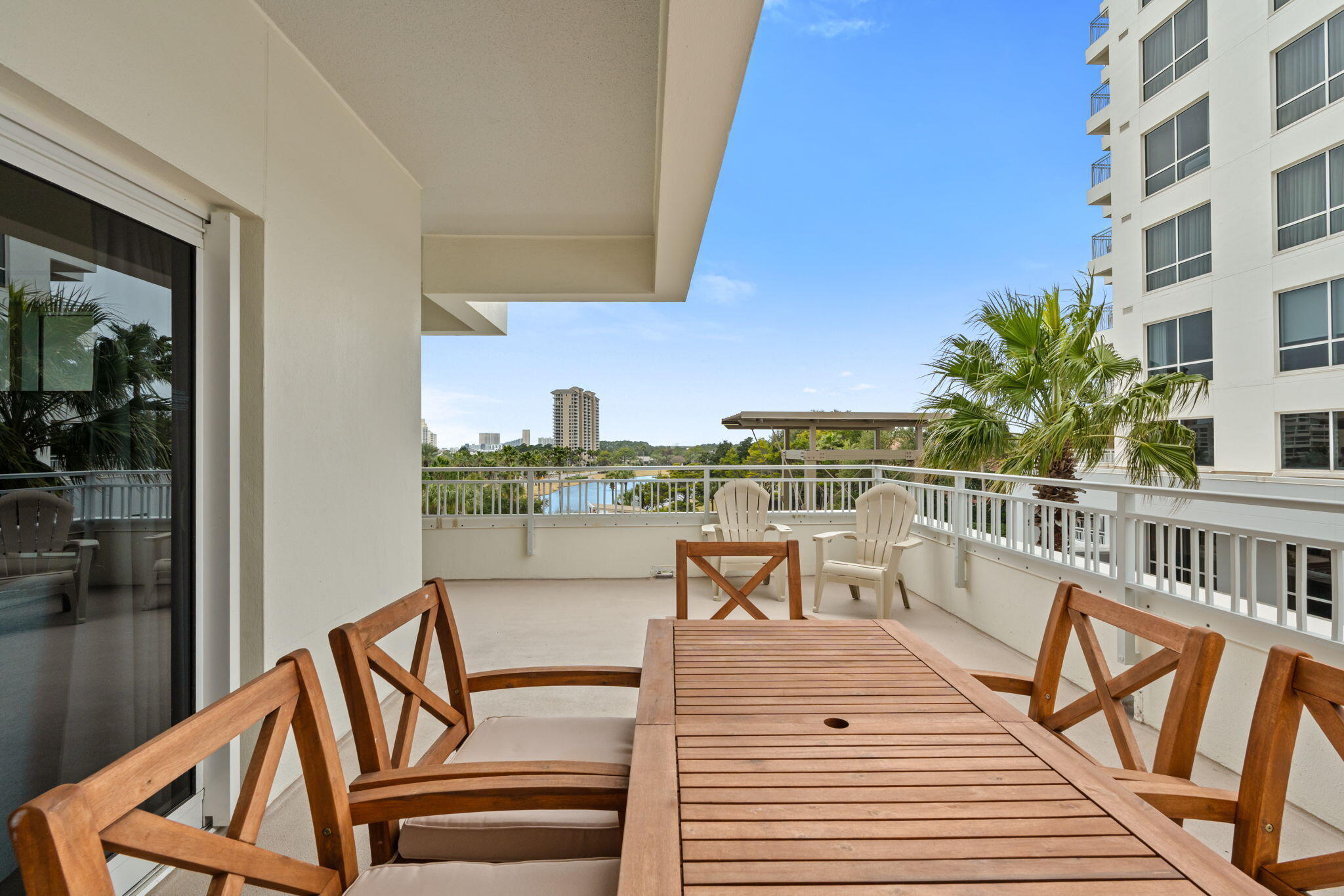 LUAU II - Residential