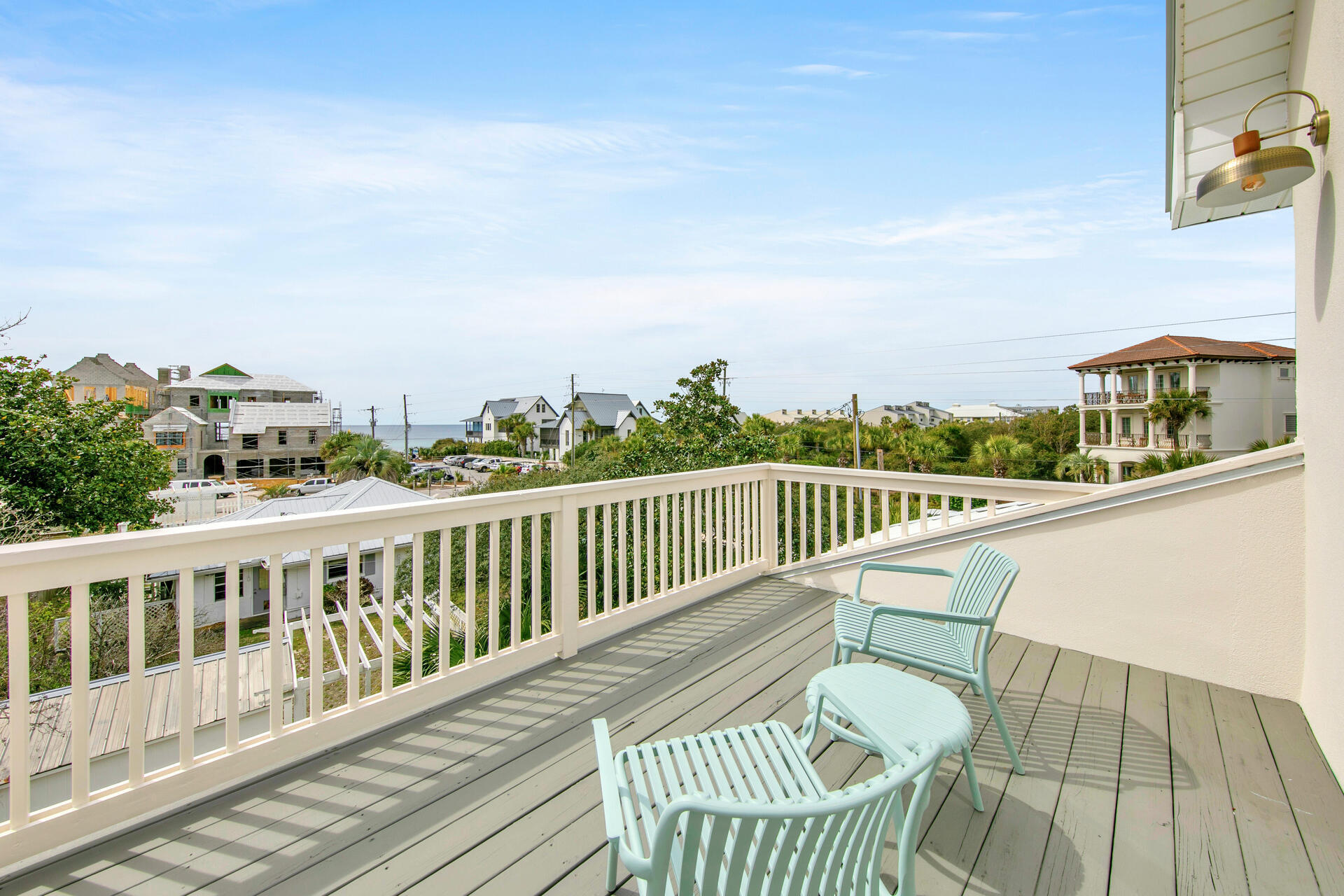 BLUE MOUNTAIN BEACH - Residential