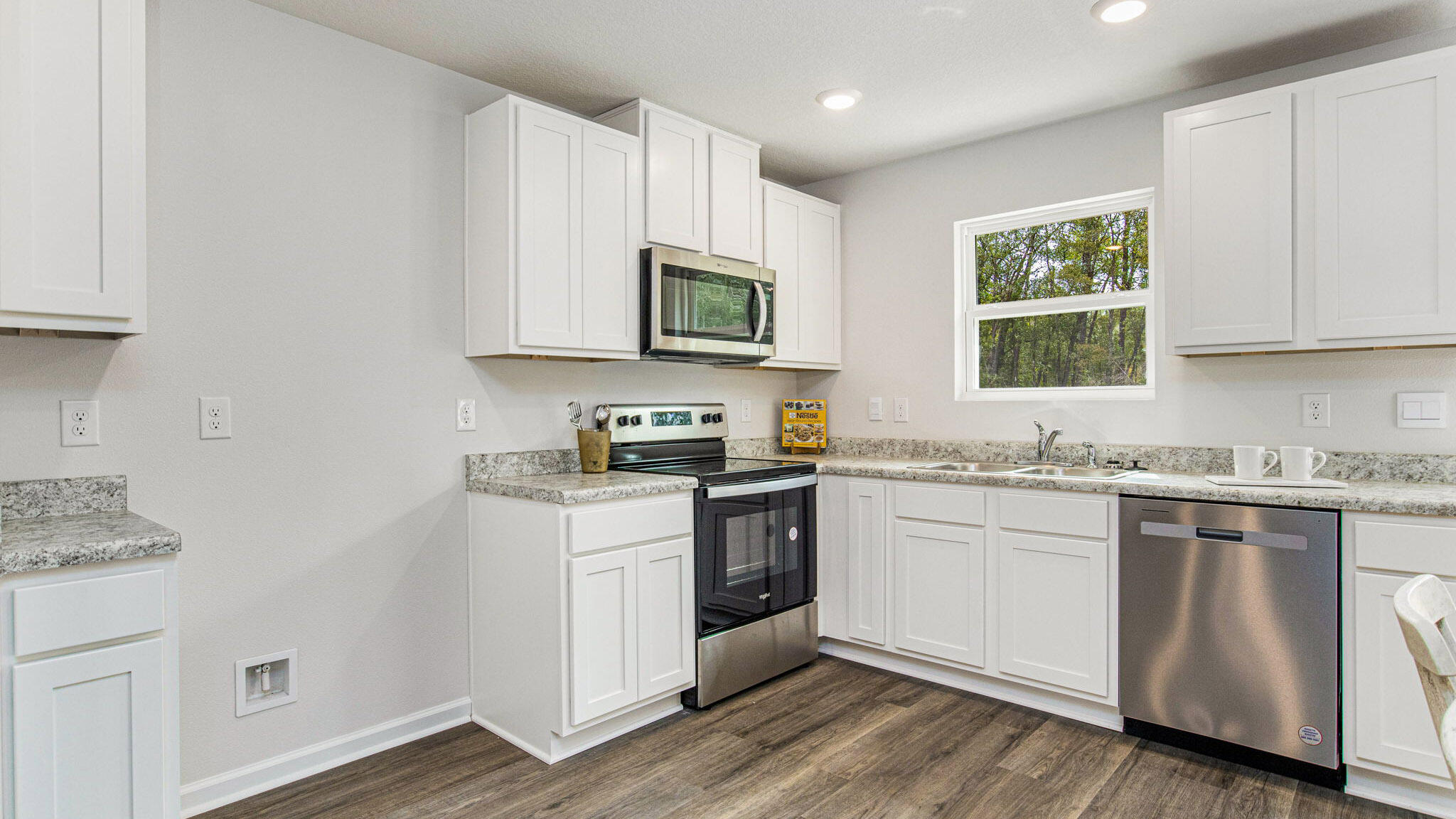 RIVERS COVE - Residential