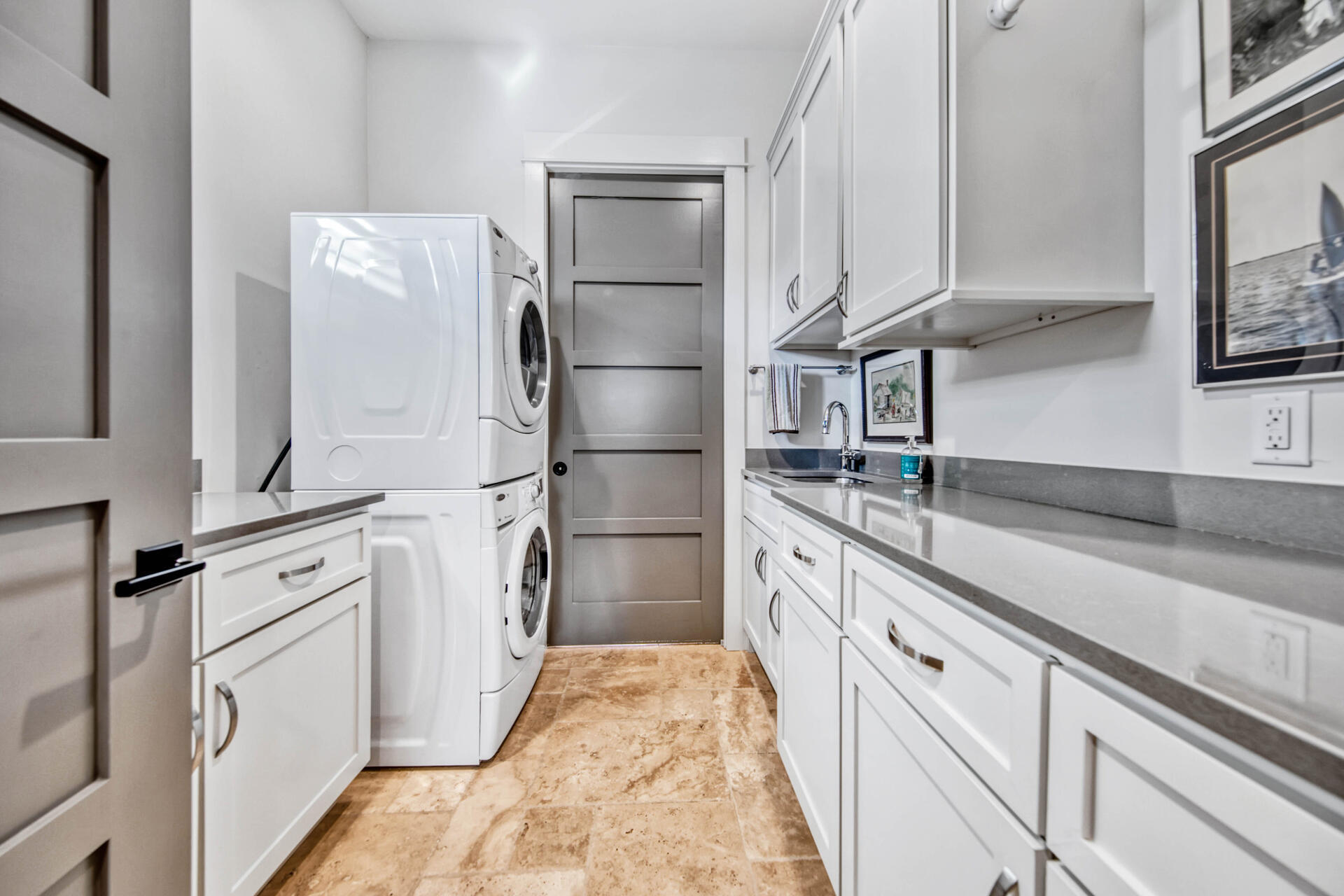 SAND CLIFFS - Residential