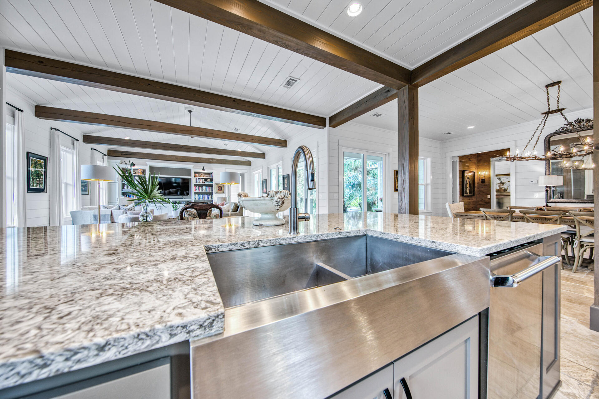 SAND CLIFFS - Residential