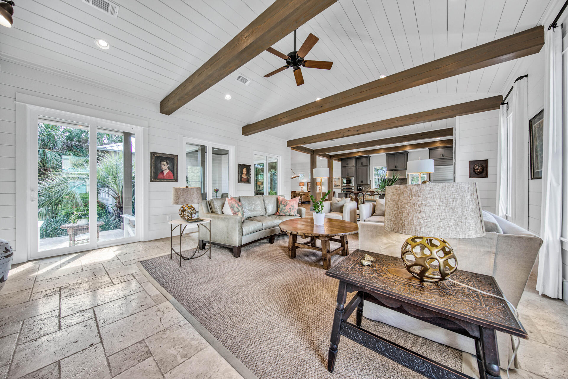 SAND CLIFFS - Residential