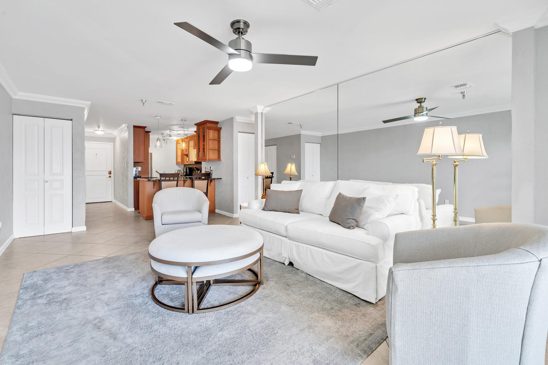 SUN KING TOWERS - Residential