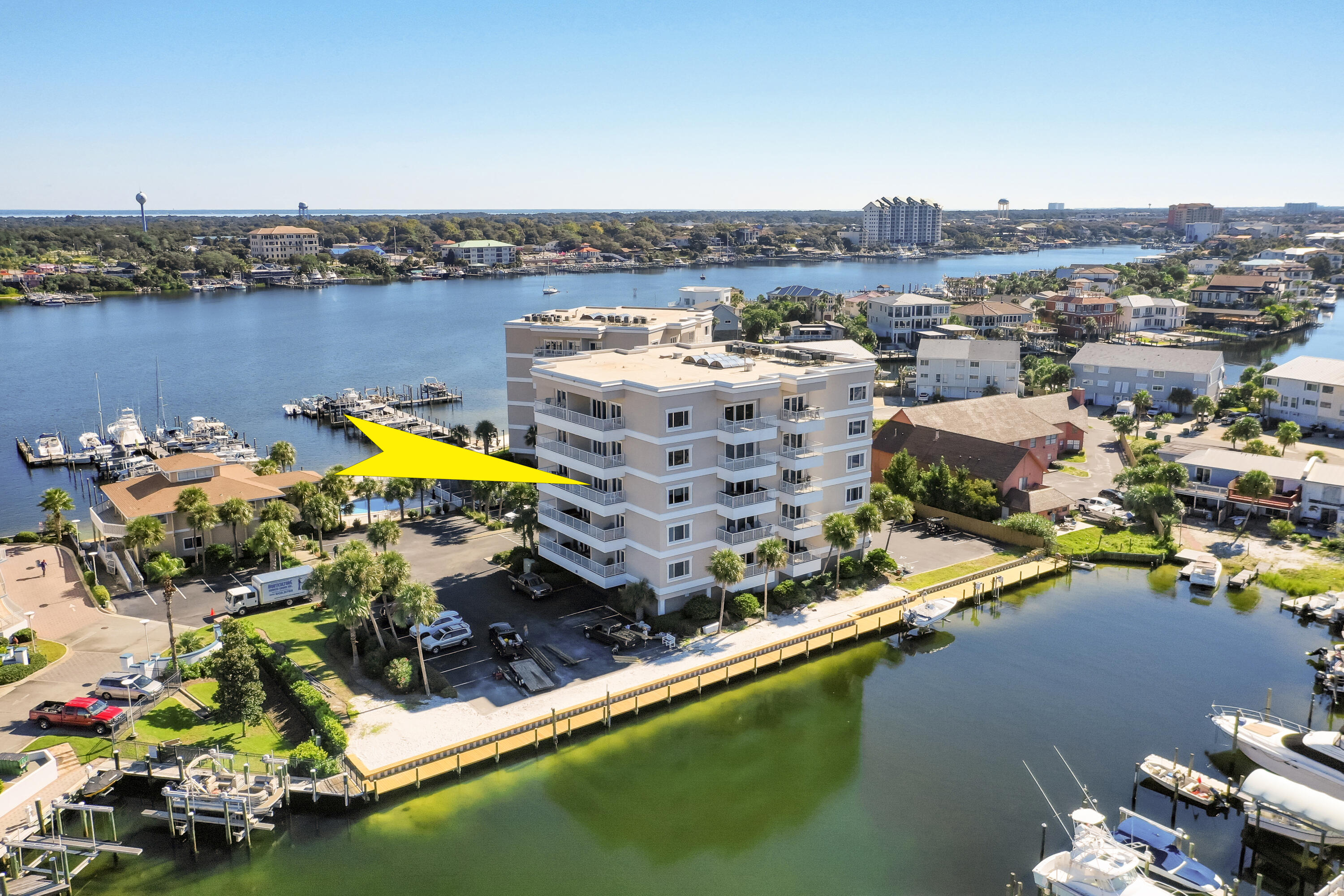 SUN KING TOWERS - Residential