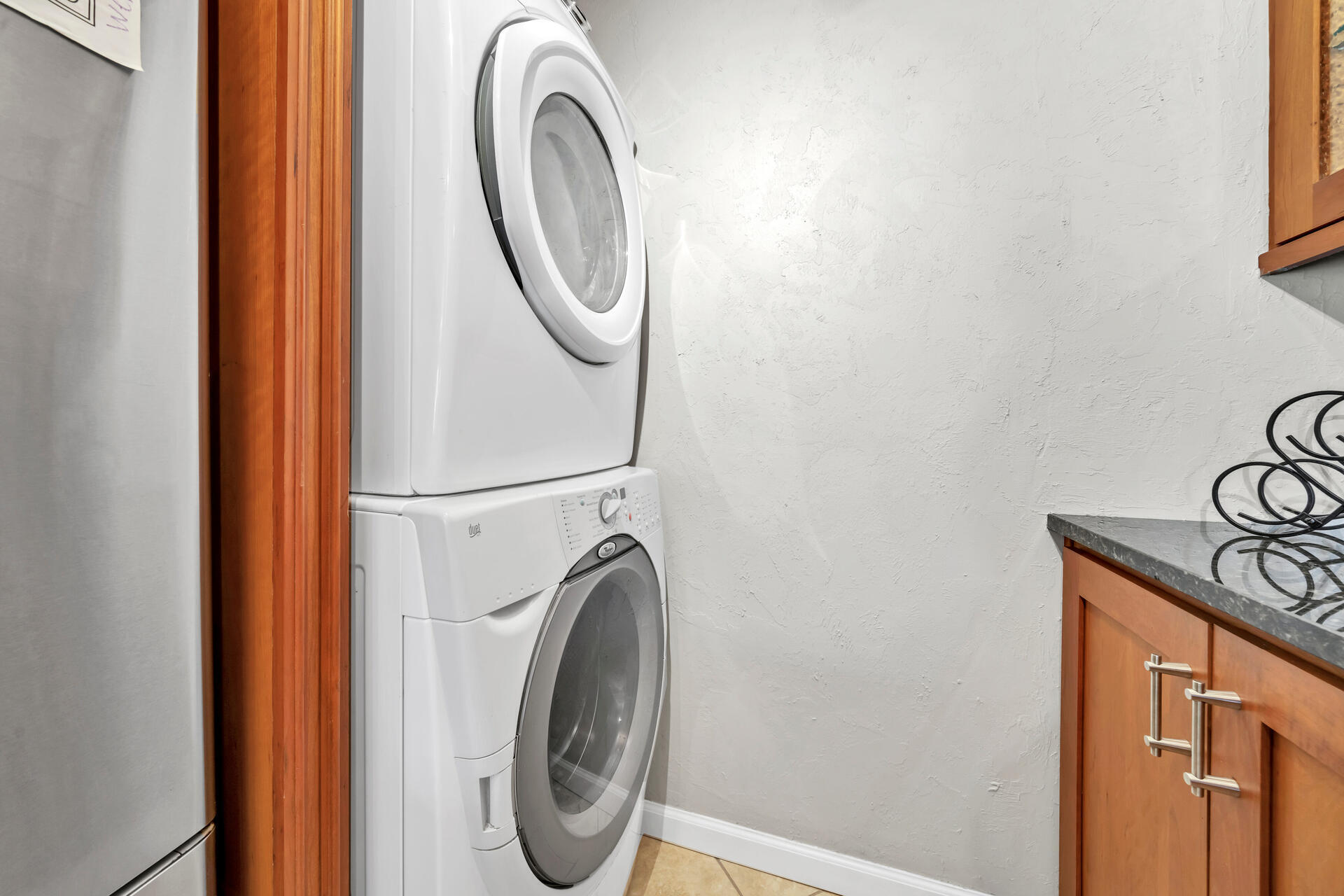 SUN KING TOWERS - Residential