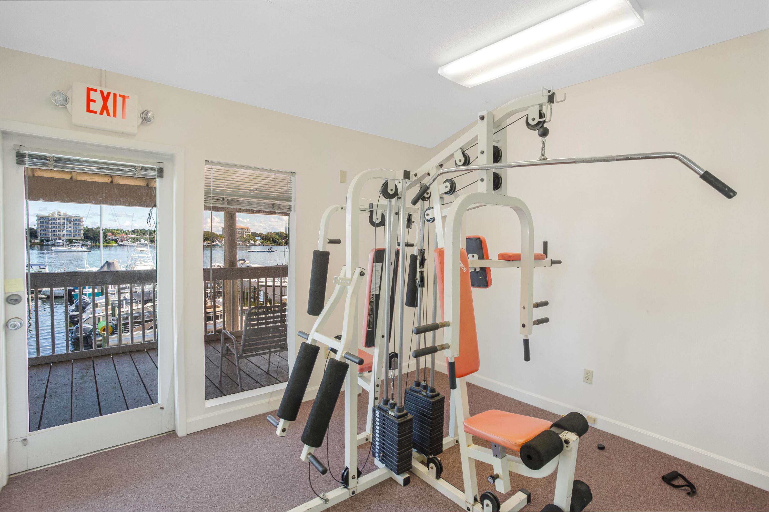 SUN KING TOWERS - Residential