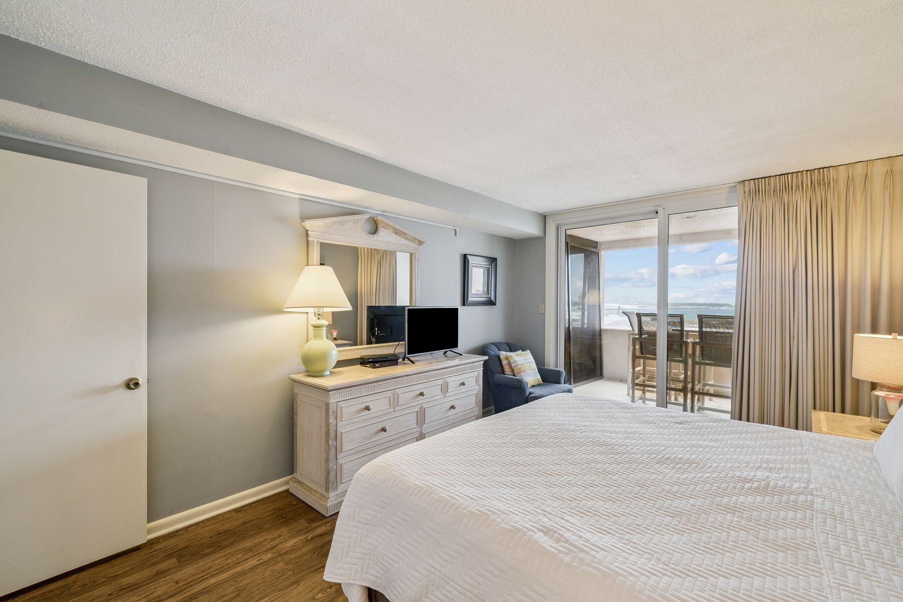 JETTY EAST CONDO - Residential