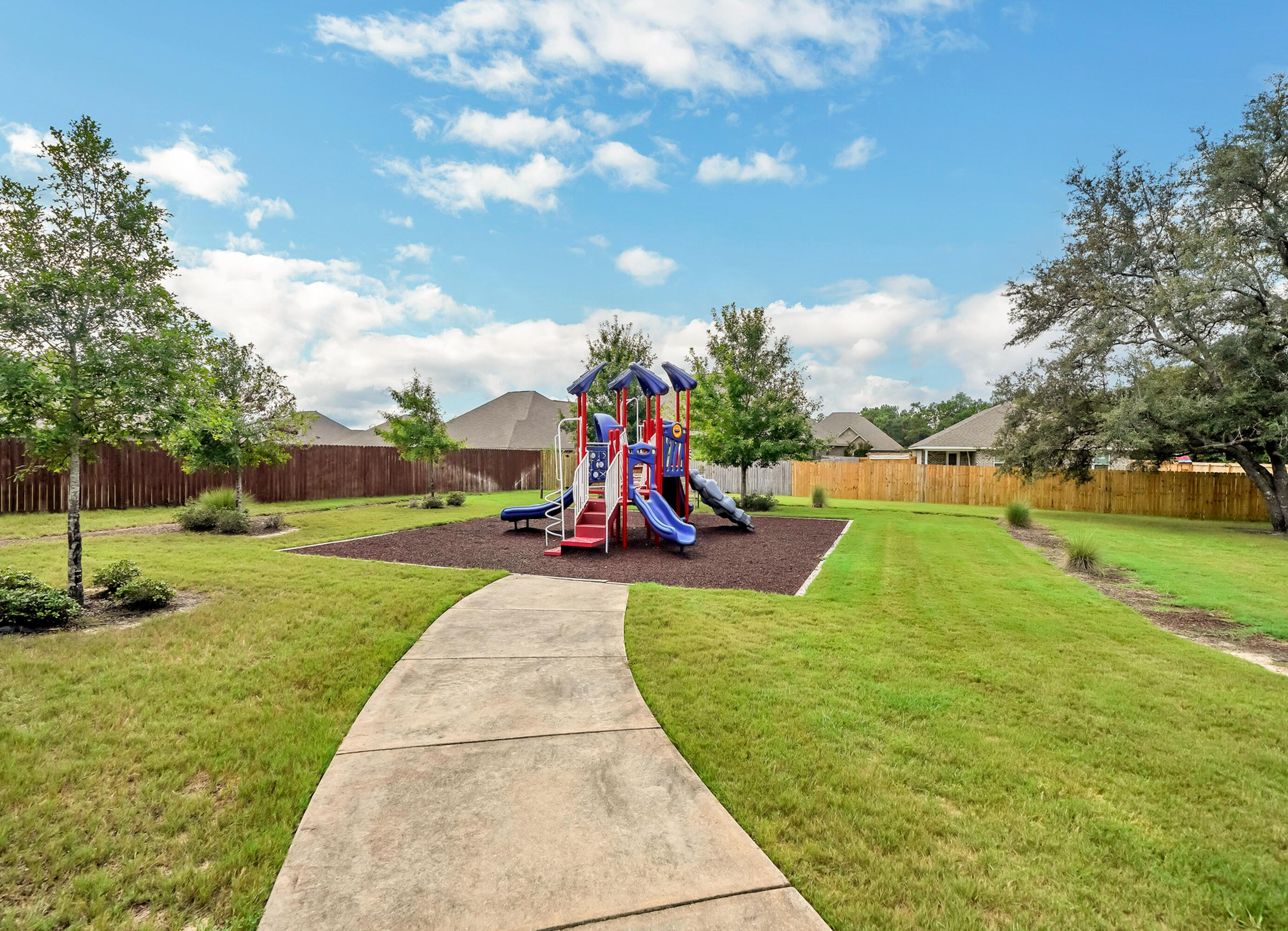 Redstone Commons - Residential