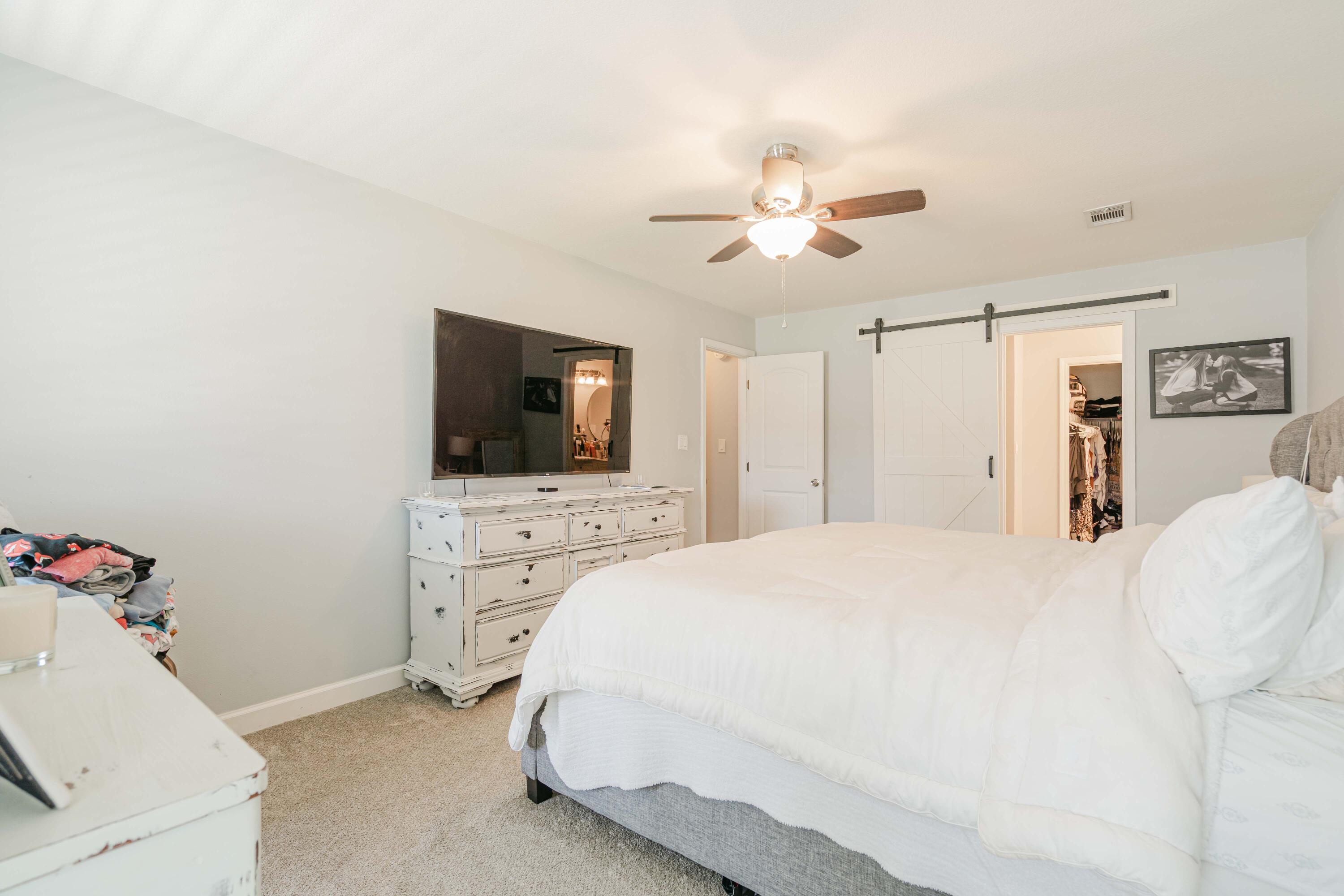 DOLPHIN ESTATES - Residential