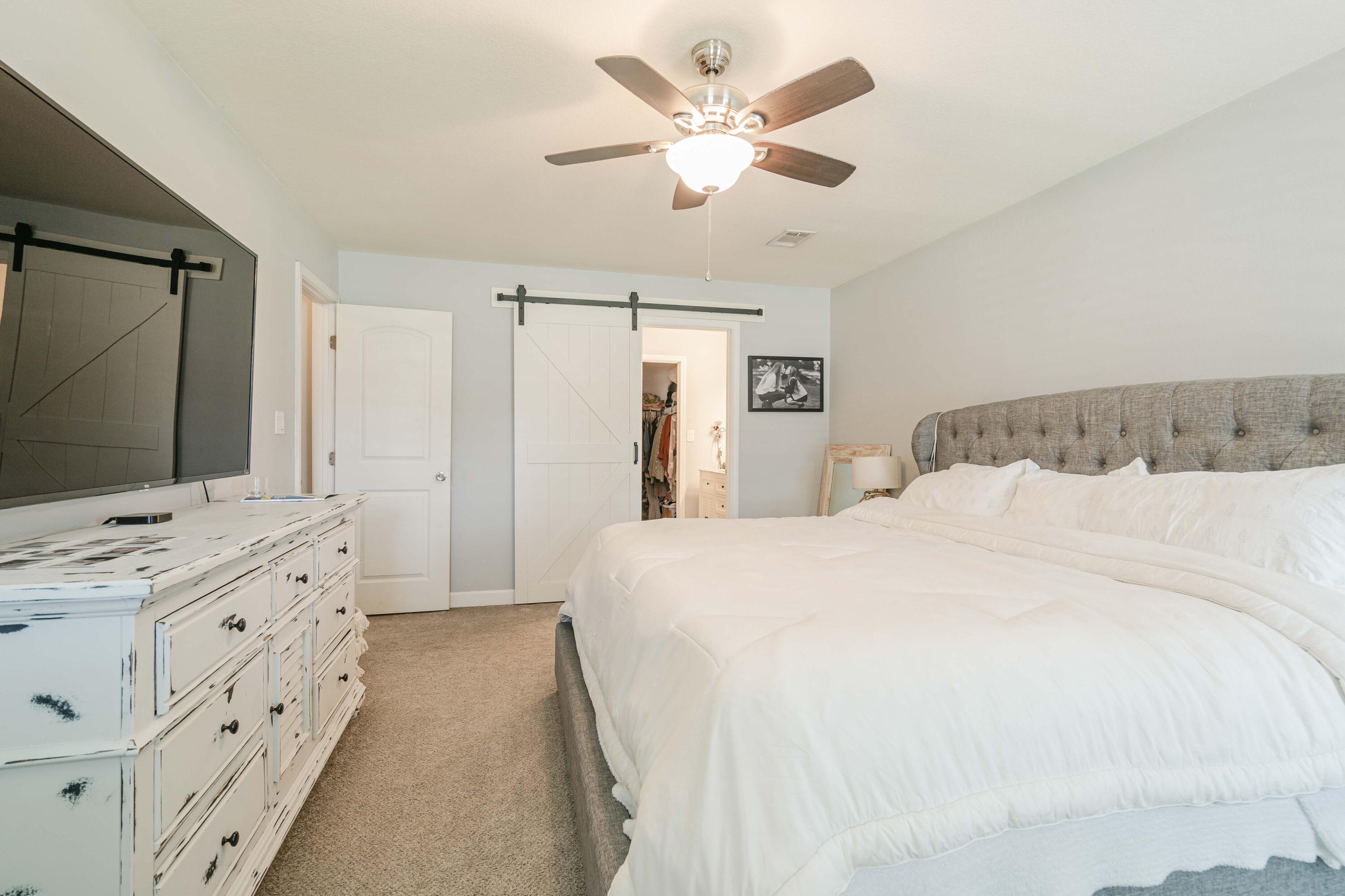 DOLPHIN ESTATES - Residential