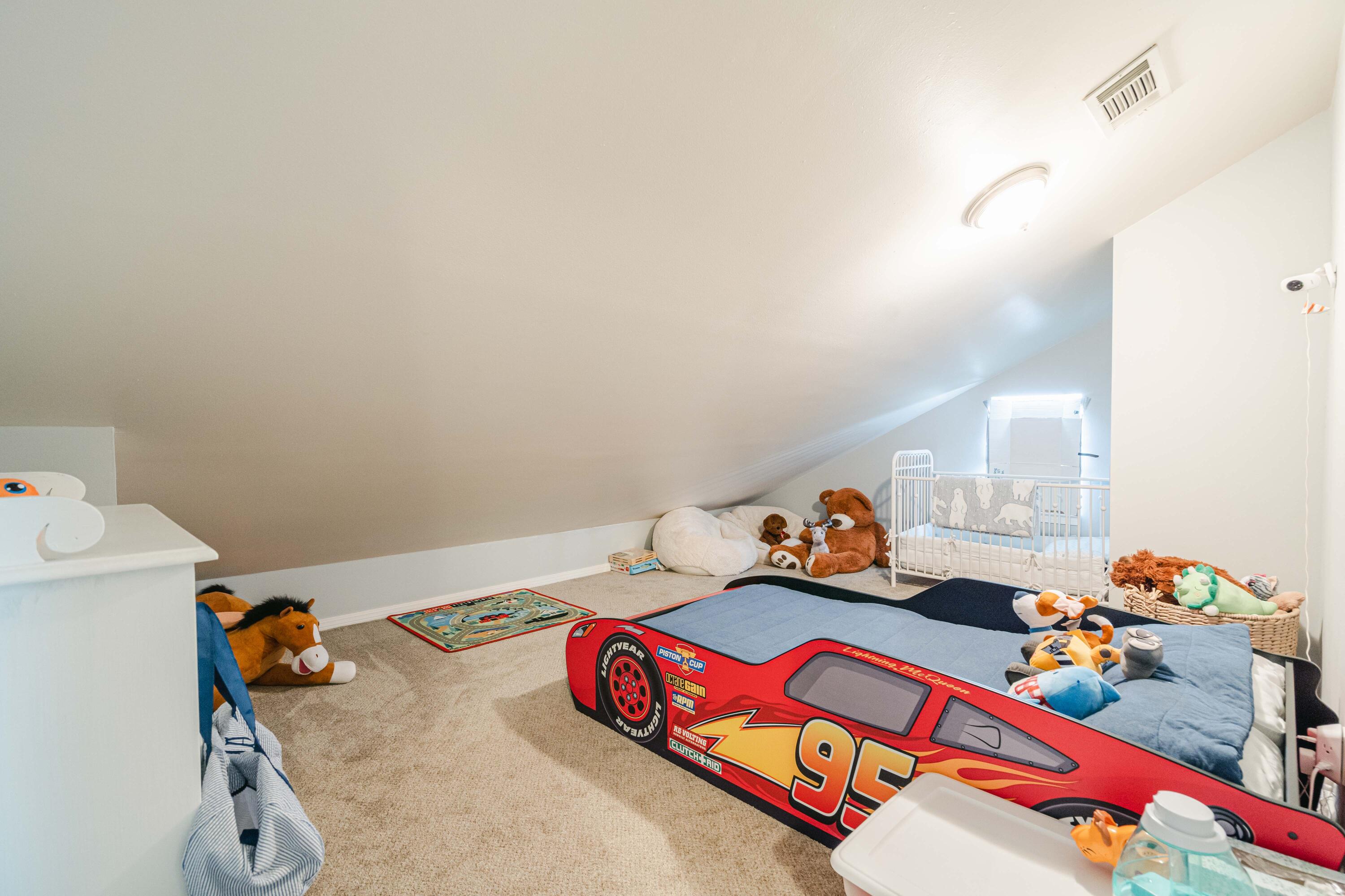 DOLPHIN ESTATES - Residential