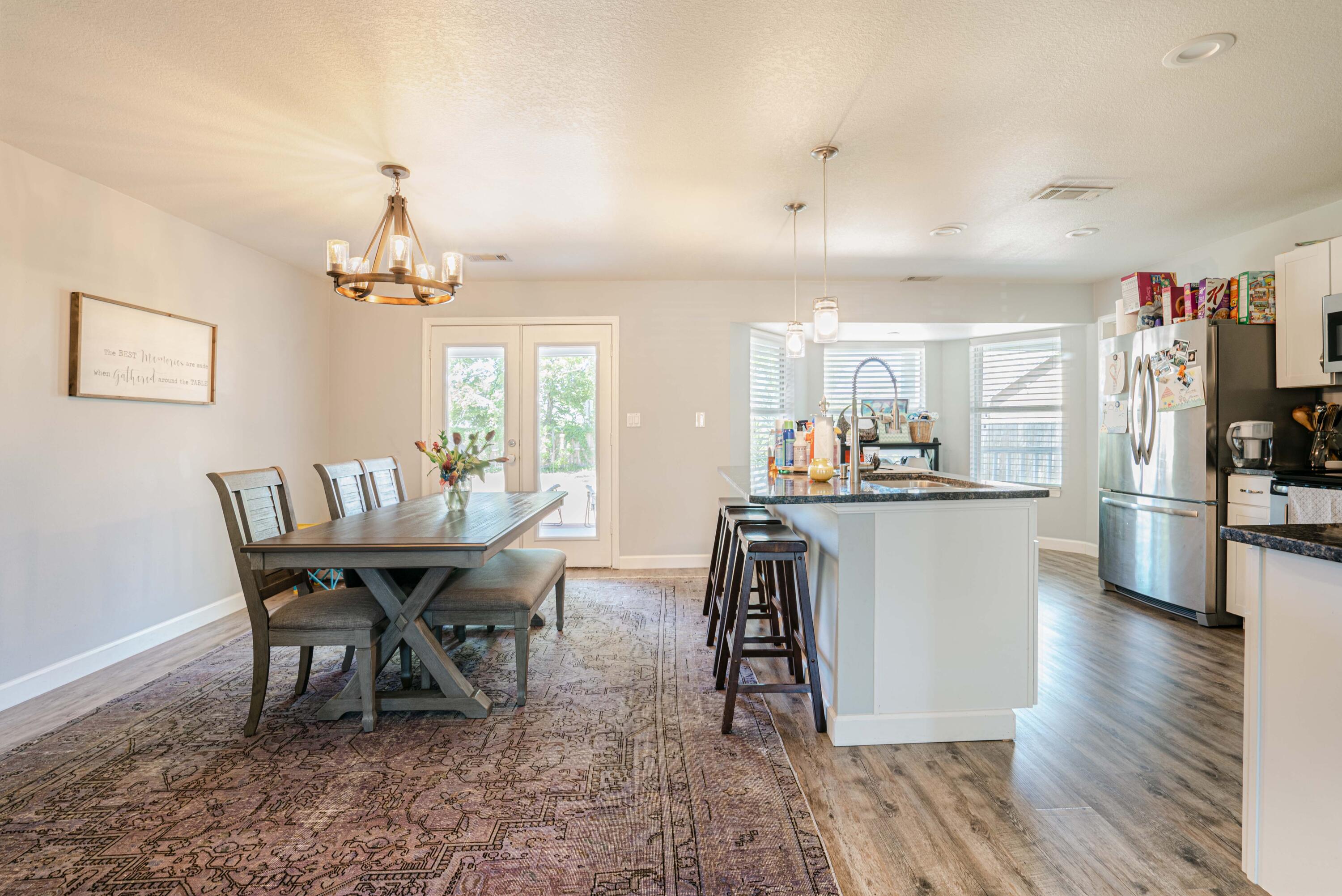 DOLPHIN ESTATES - Residential