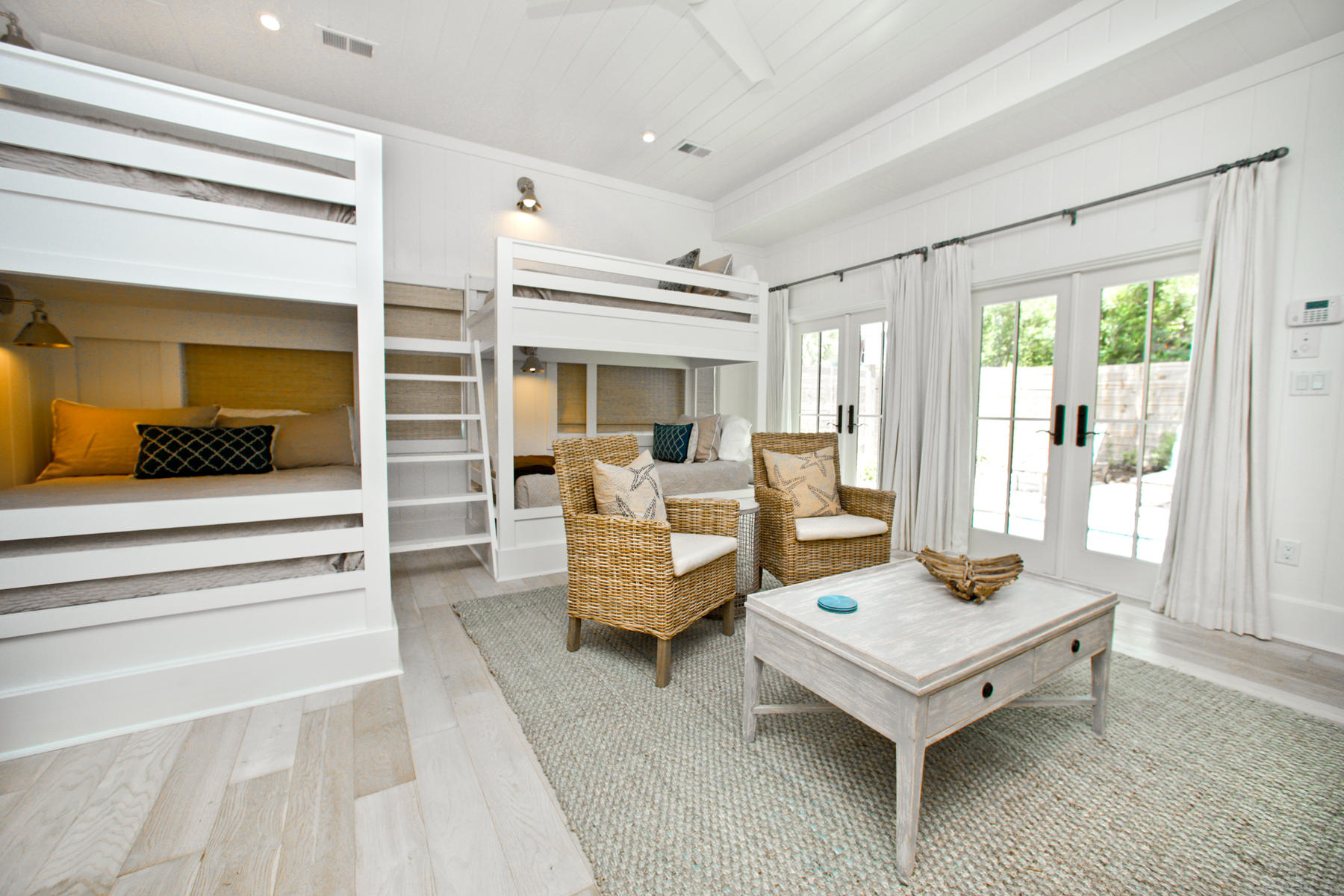 SEAGROVE 1ST ADDN - Residential
