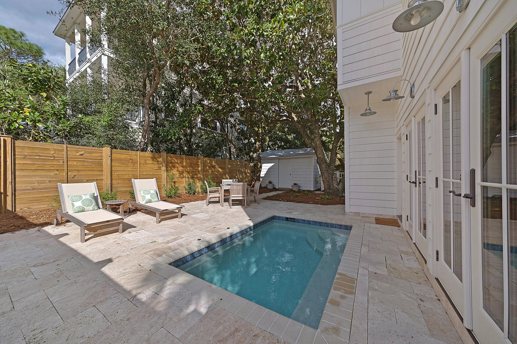 SEAGROVE 1ST ADDN - Residential