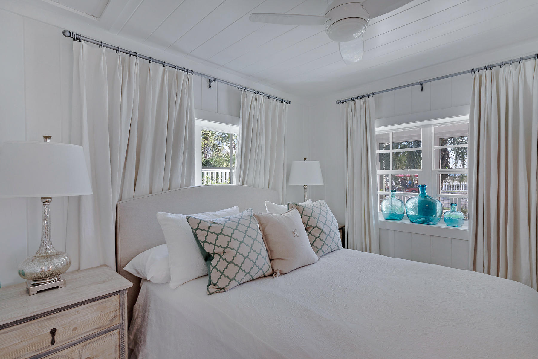 SEAGROVE 1ST ADDN - Residential