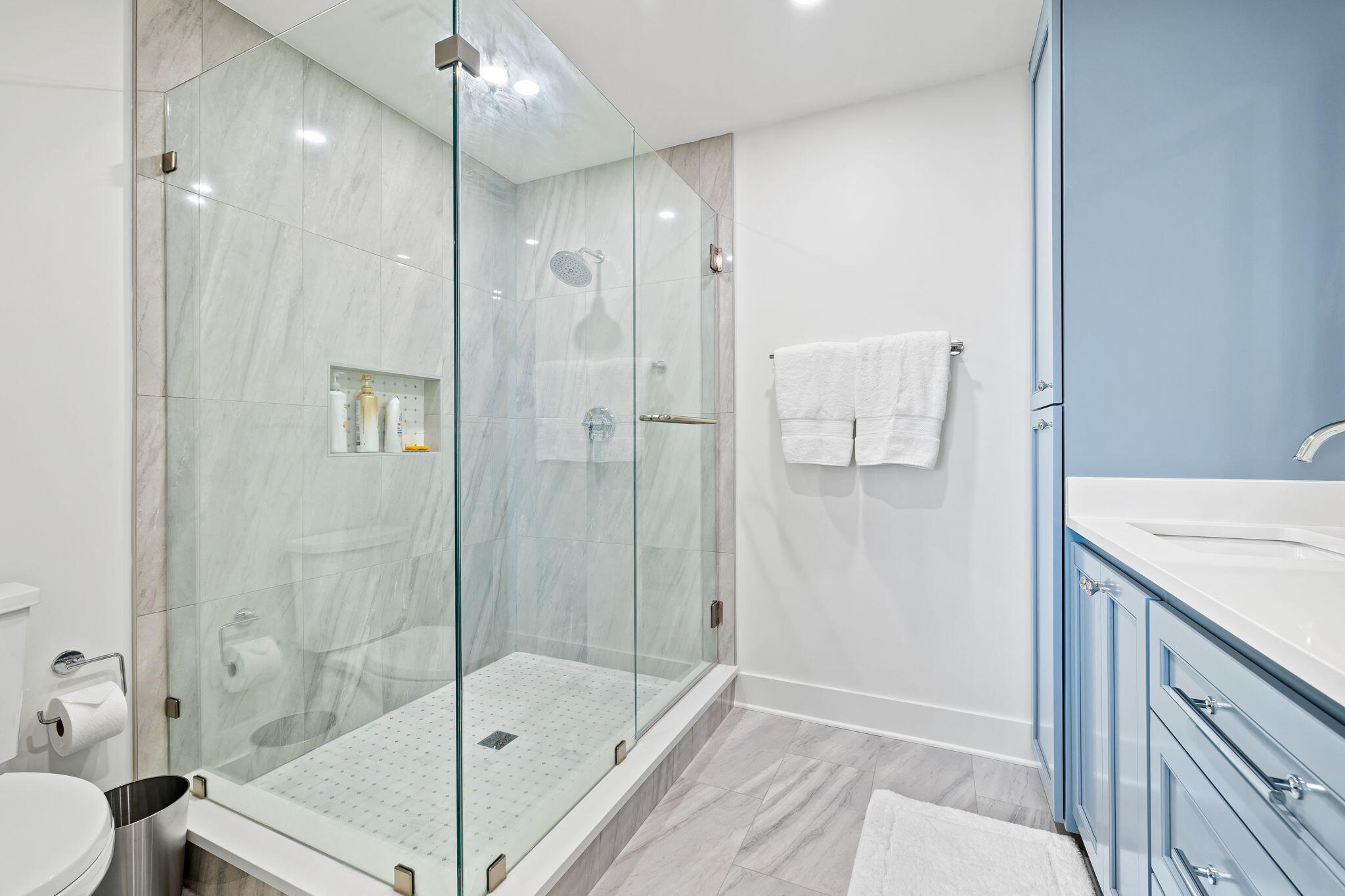 RAMSGATE HARBOUR PH 1 CONDO - Residential