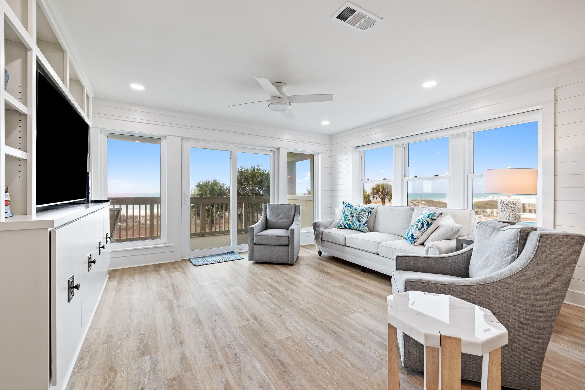 RAMSGATE HARBOUR PH 1 CONDO - Residential