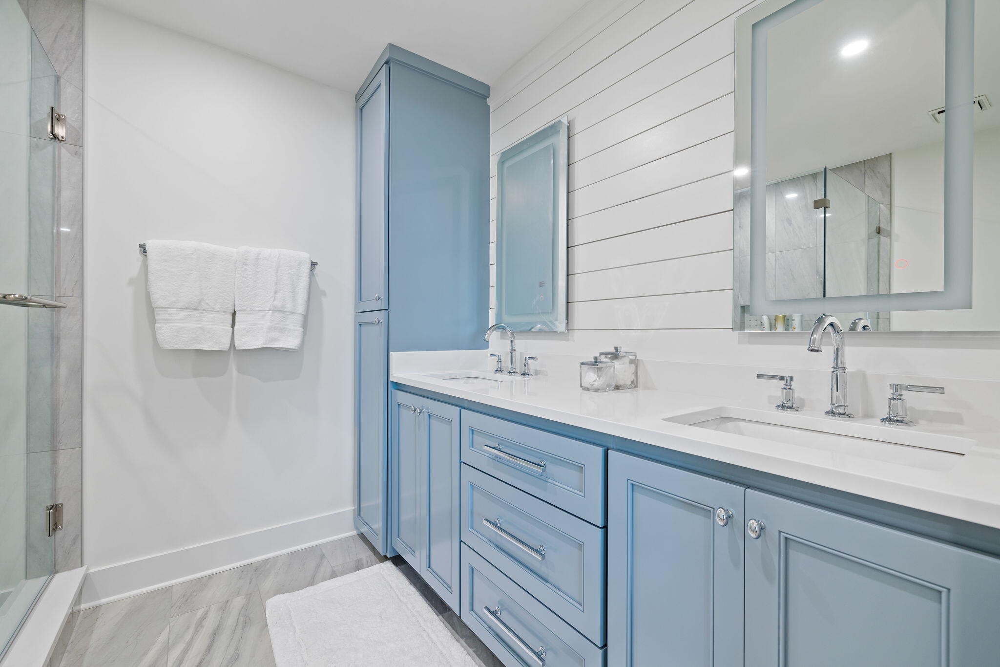 RAMSGATE HARBOUR PH 1 CONDO - Residential