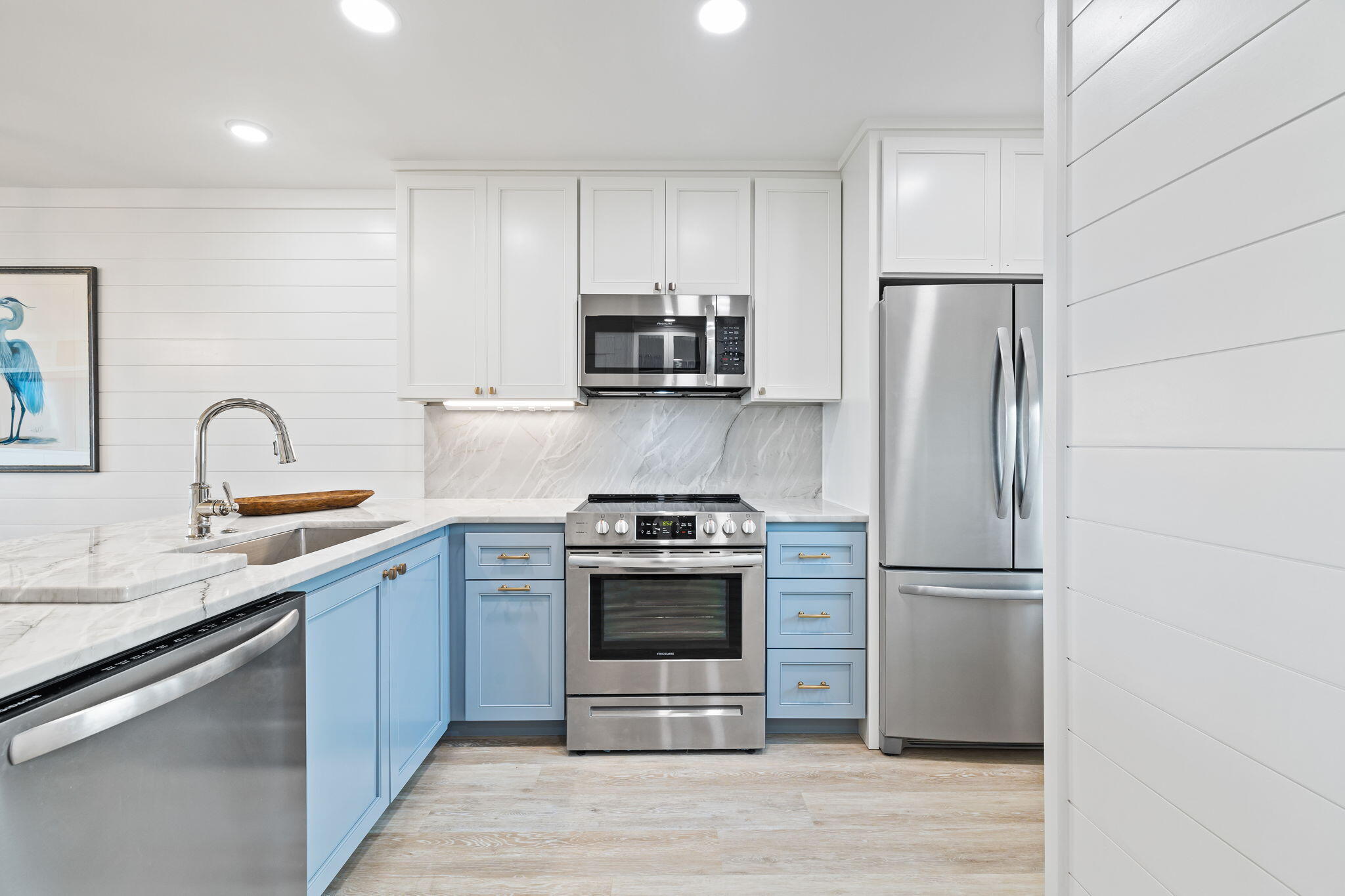 RAMSGATE HARBOUR PH 1 CONDO - Residential