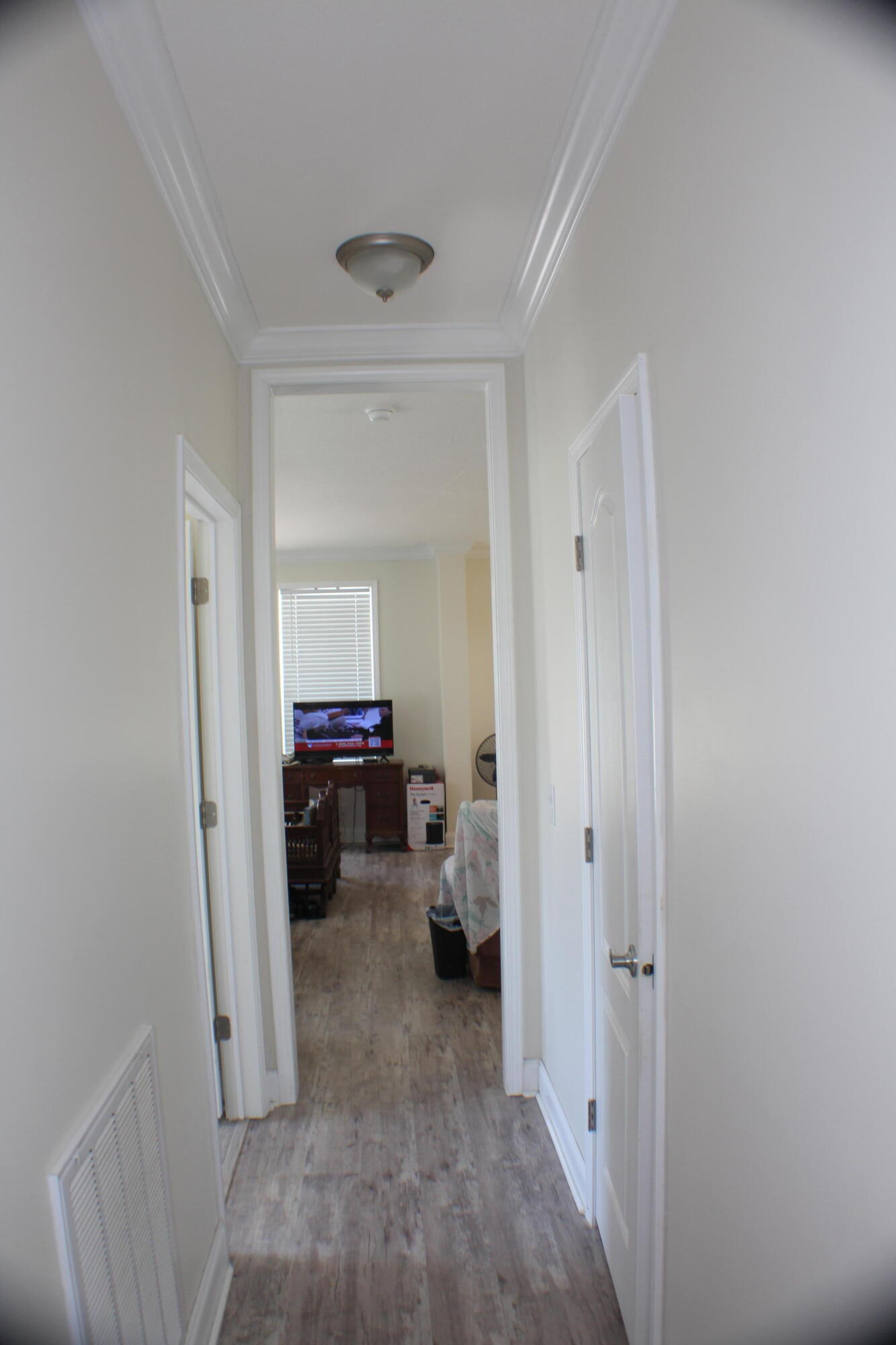 Upper Grand Lagoon - Residential